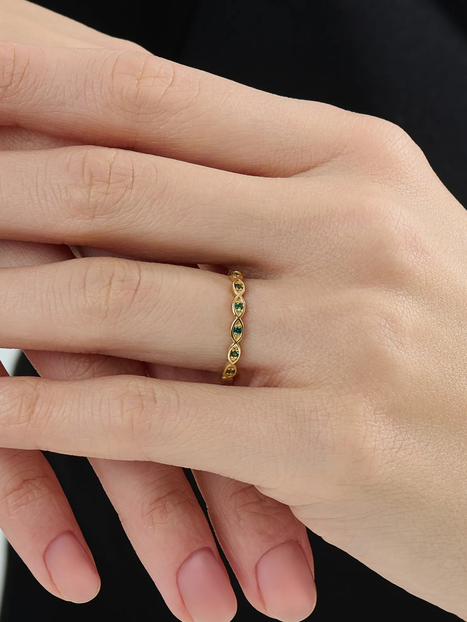 Art Deco Emerald Ring, solid gold ring, view 3 | DiaFifth