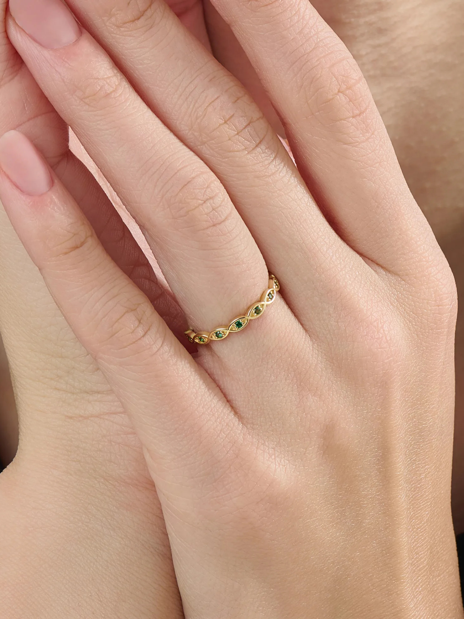 Art Deco Emerald Ring, solid gold ring, view 5 | DiaFifth