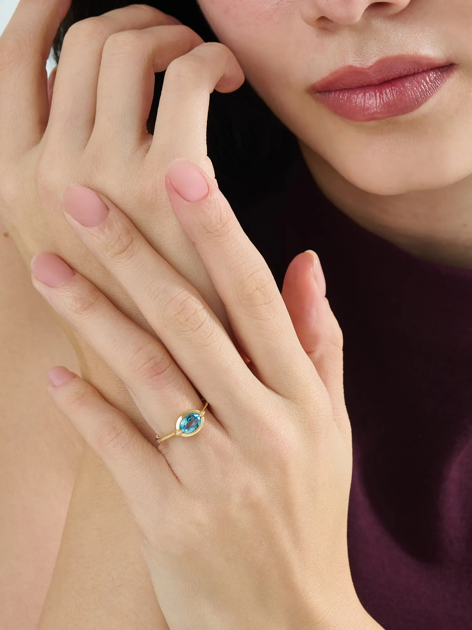 Blue Topaz Gemstone Ring, solid gold ring, view 6 | DiaFifth