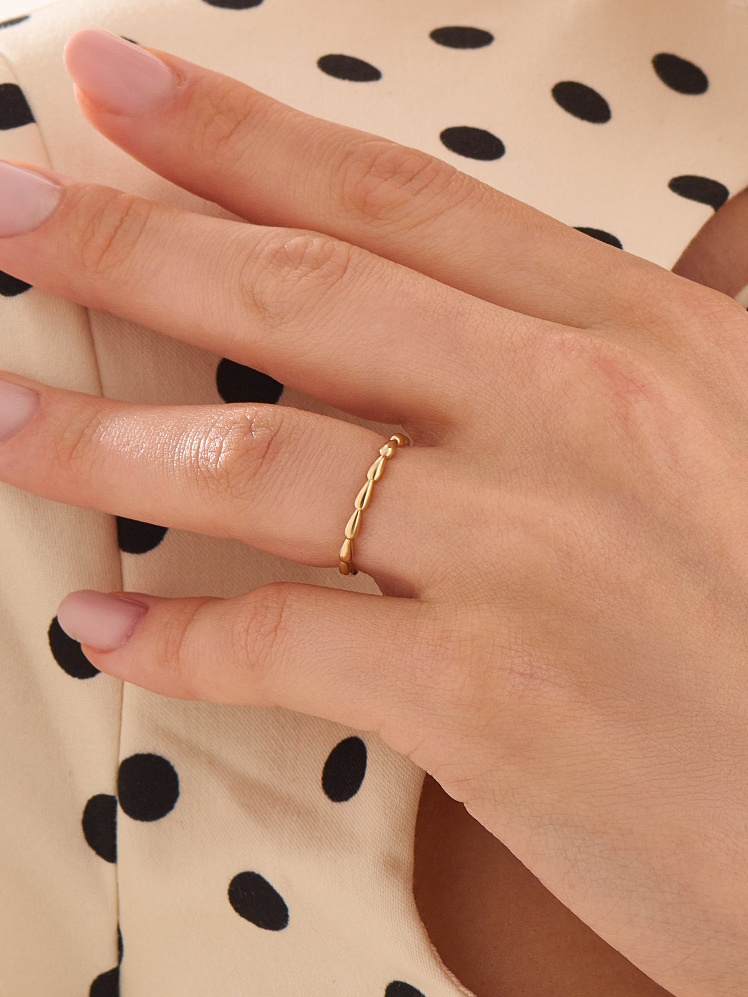 Teardrop Stacking Ring, solid gold ring, view 3 | DiaFifth