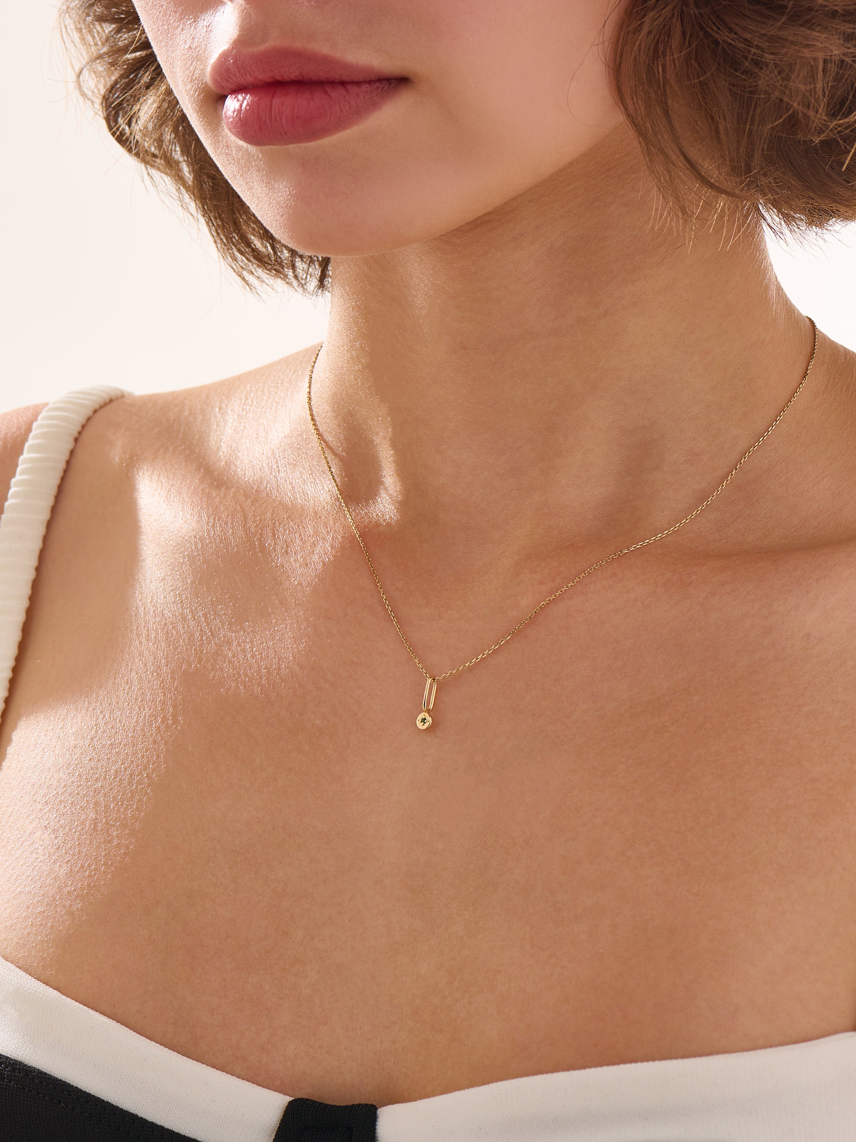 Emerald Necklace, solid gold necklace, view 6 | DiaFifth