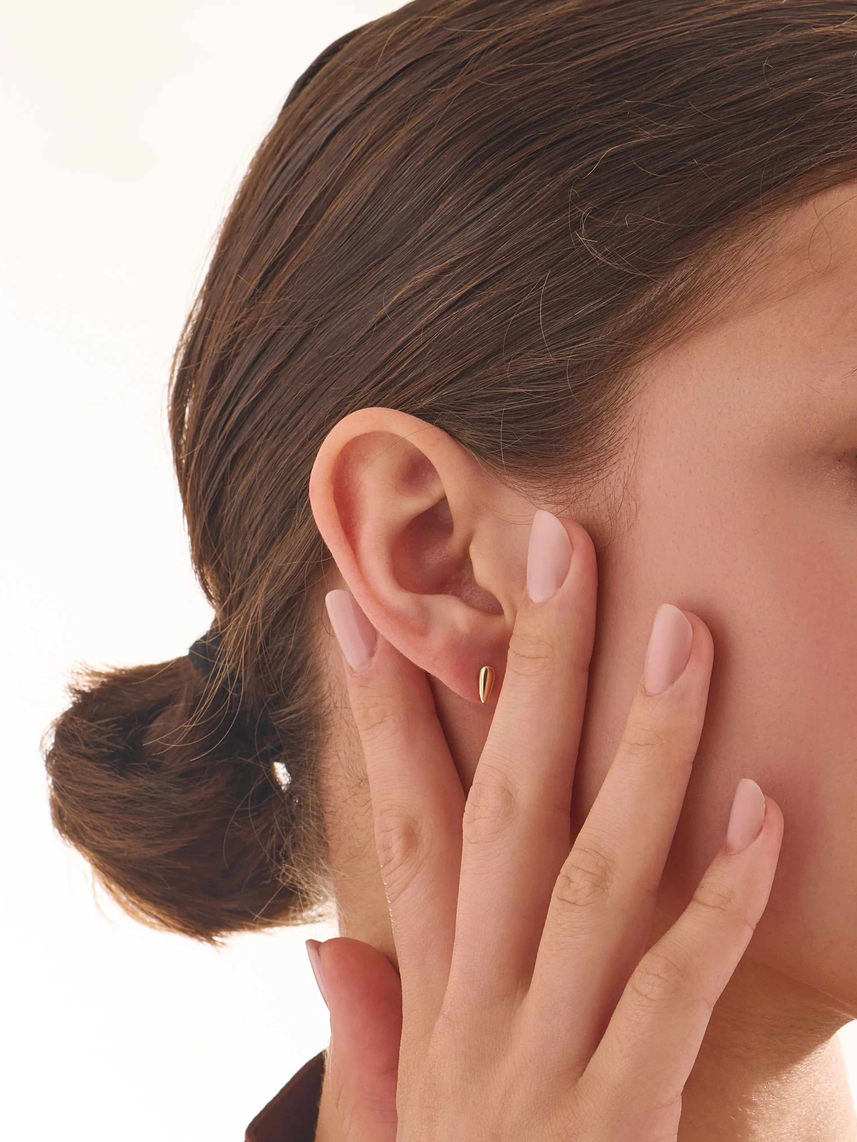 Drop Piercing, solid gold earrings, view 4 | DiaFifth