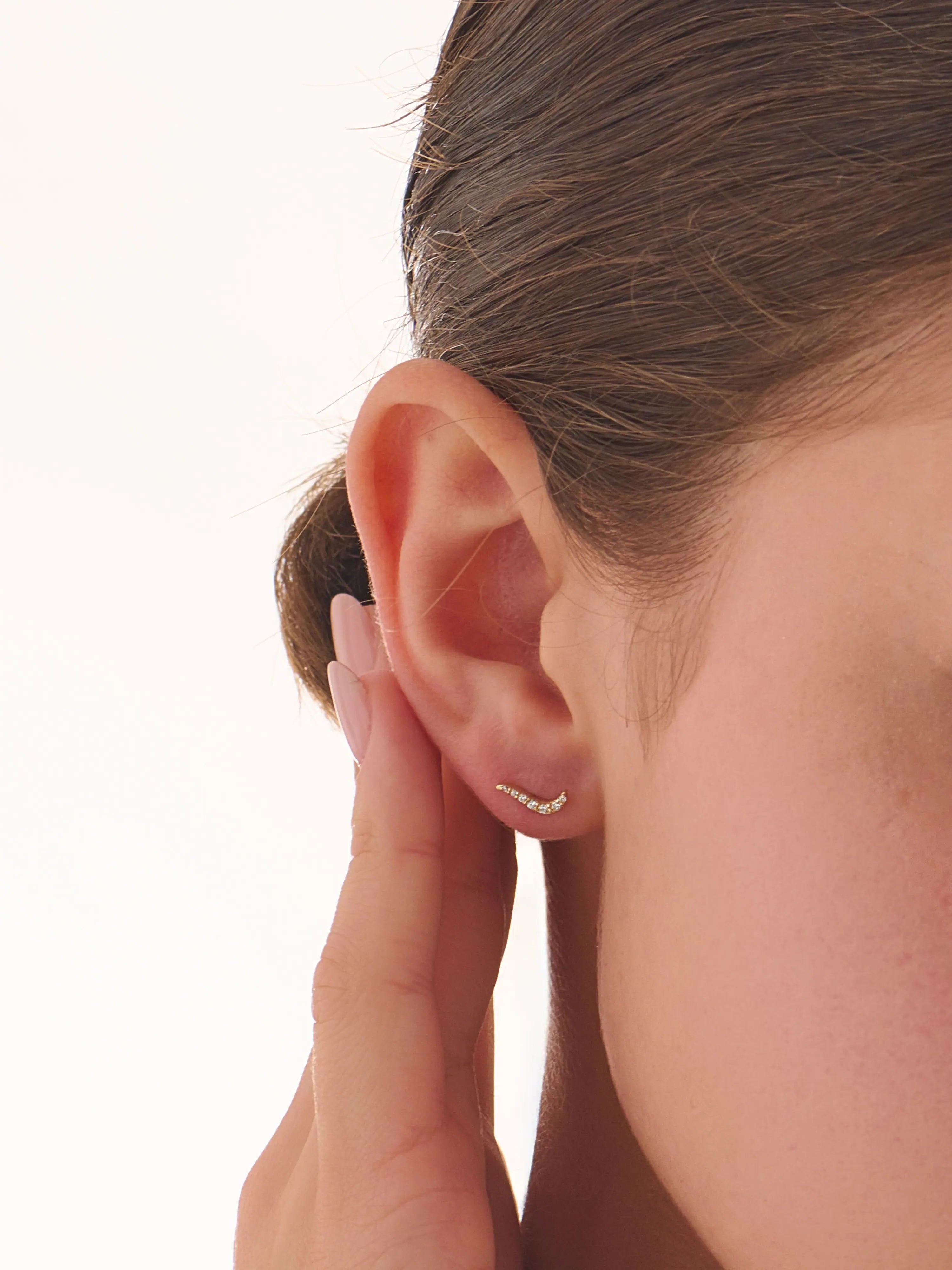 Line Piercing, solid gold earrings, view 2 | DiaFifth