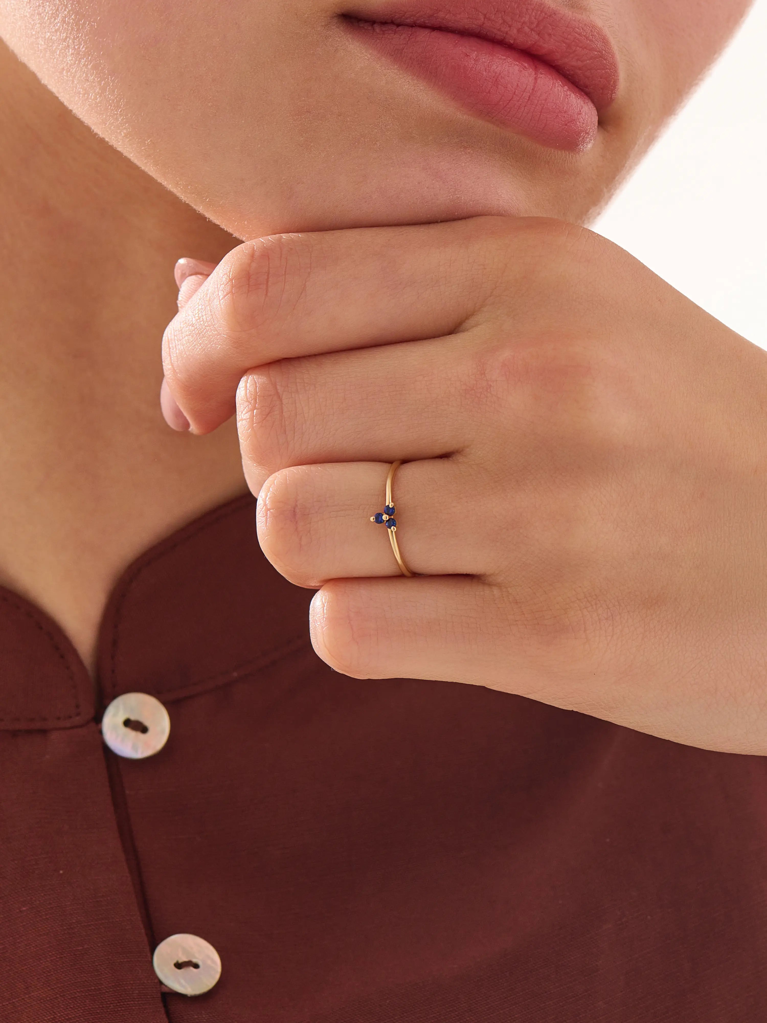 Sapphire Trefoil Stacking Ring, solid gold ring, view 6 | DiaFifth