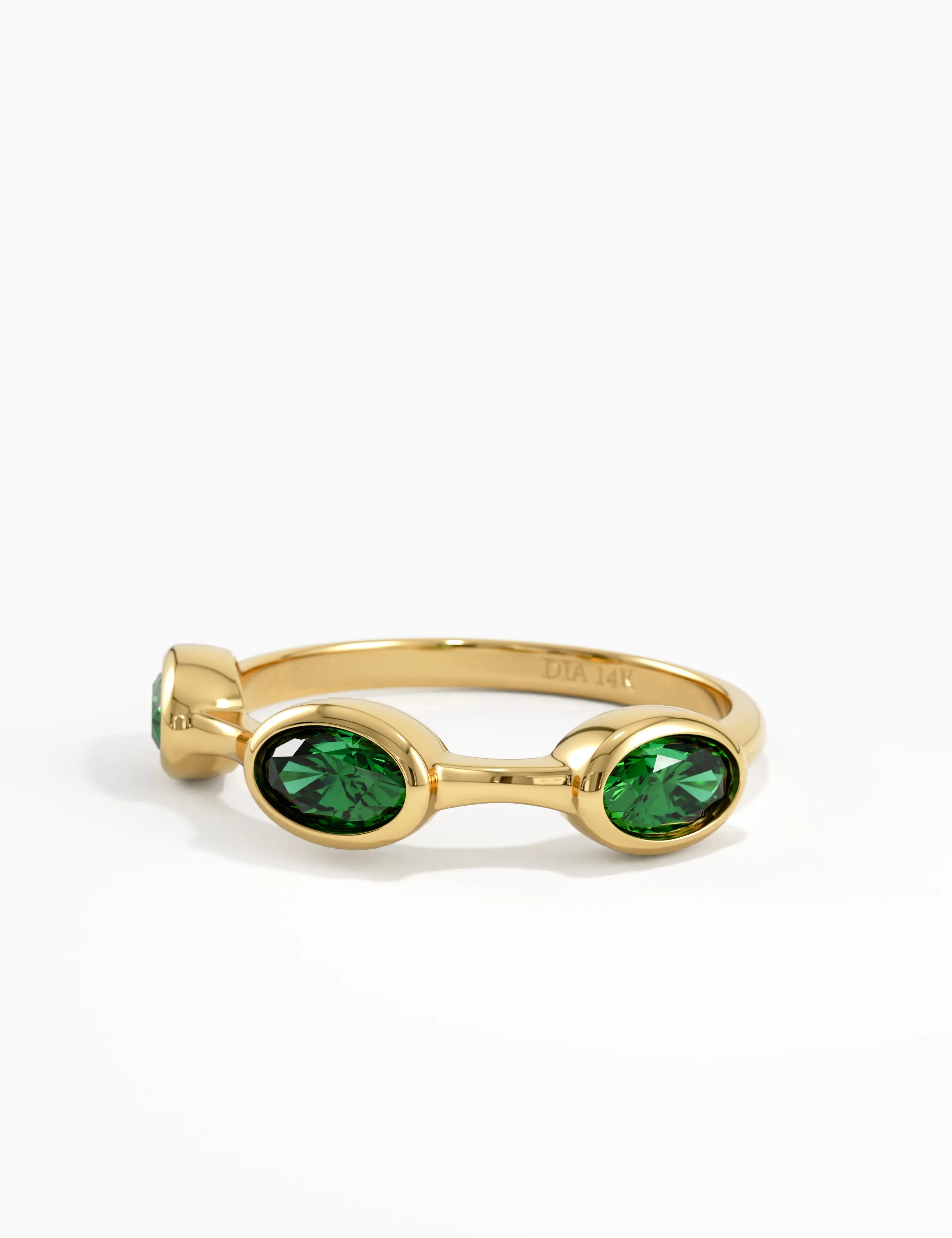 Emerald Gemstone Ring in 14K