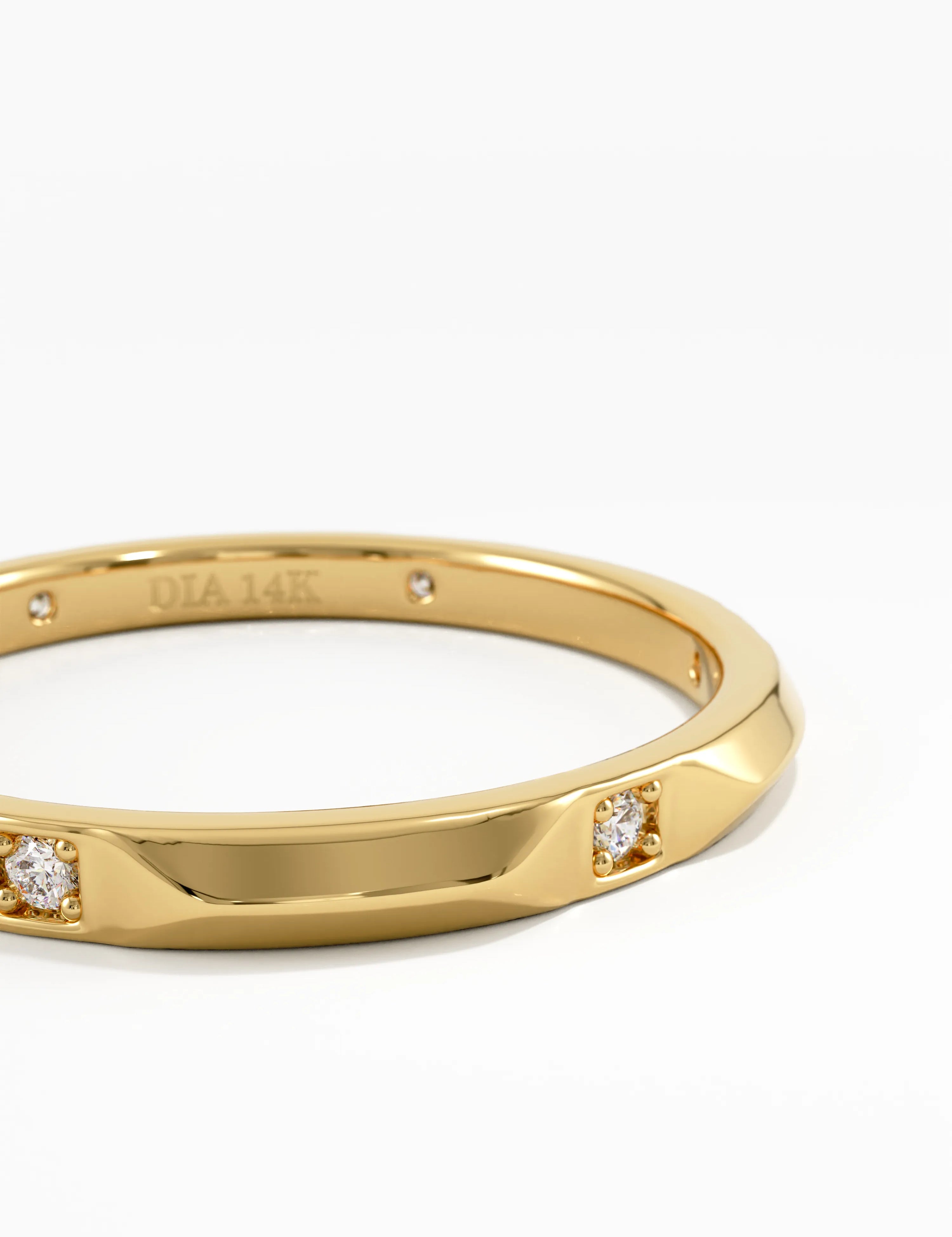 Slim Wedding Ring, solid gold ring, view 2 | DiaFifth