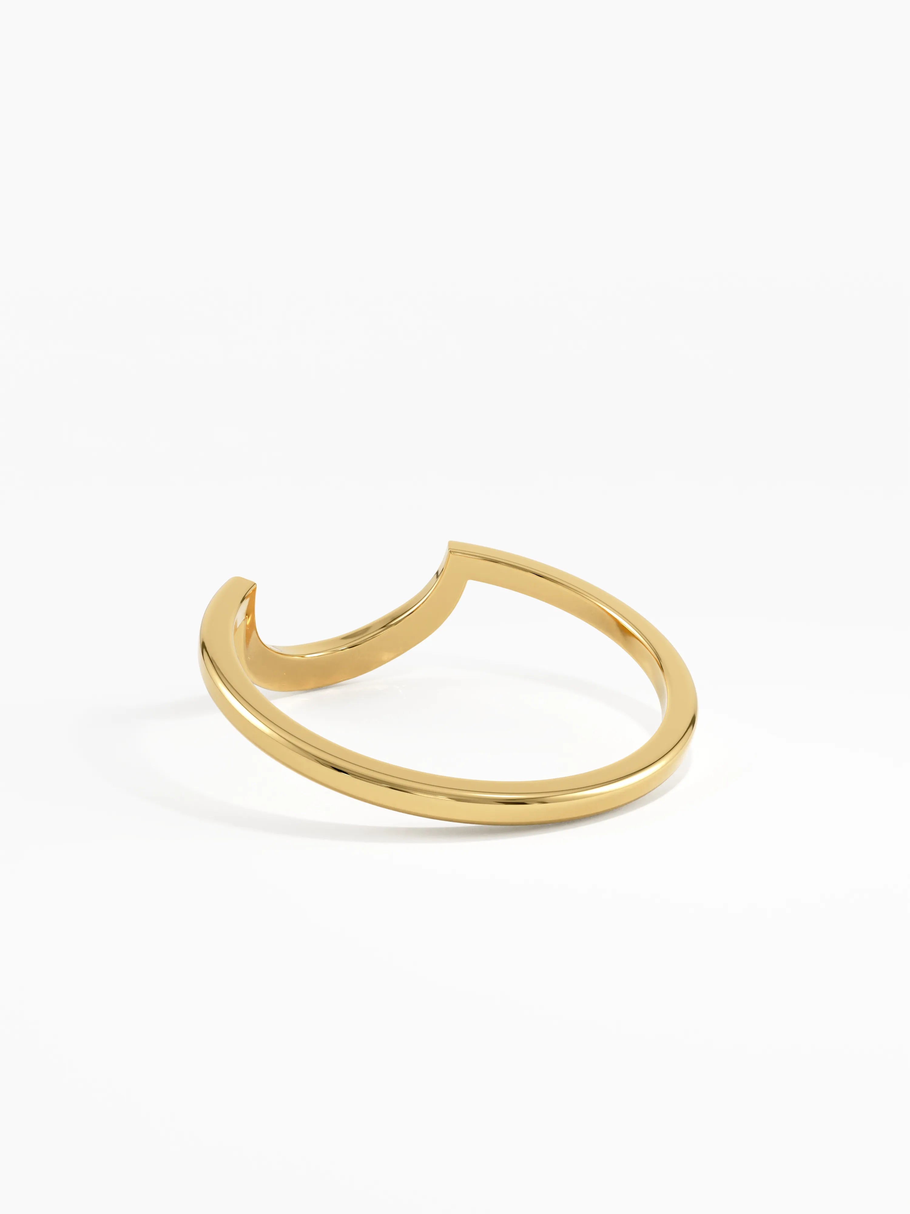 Modern Curve Ring, solid gold ring, view 4 | DiaFifth