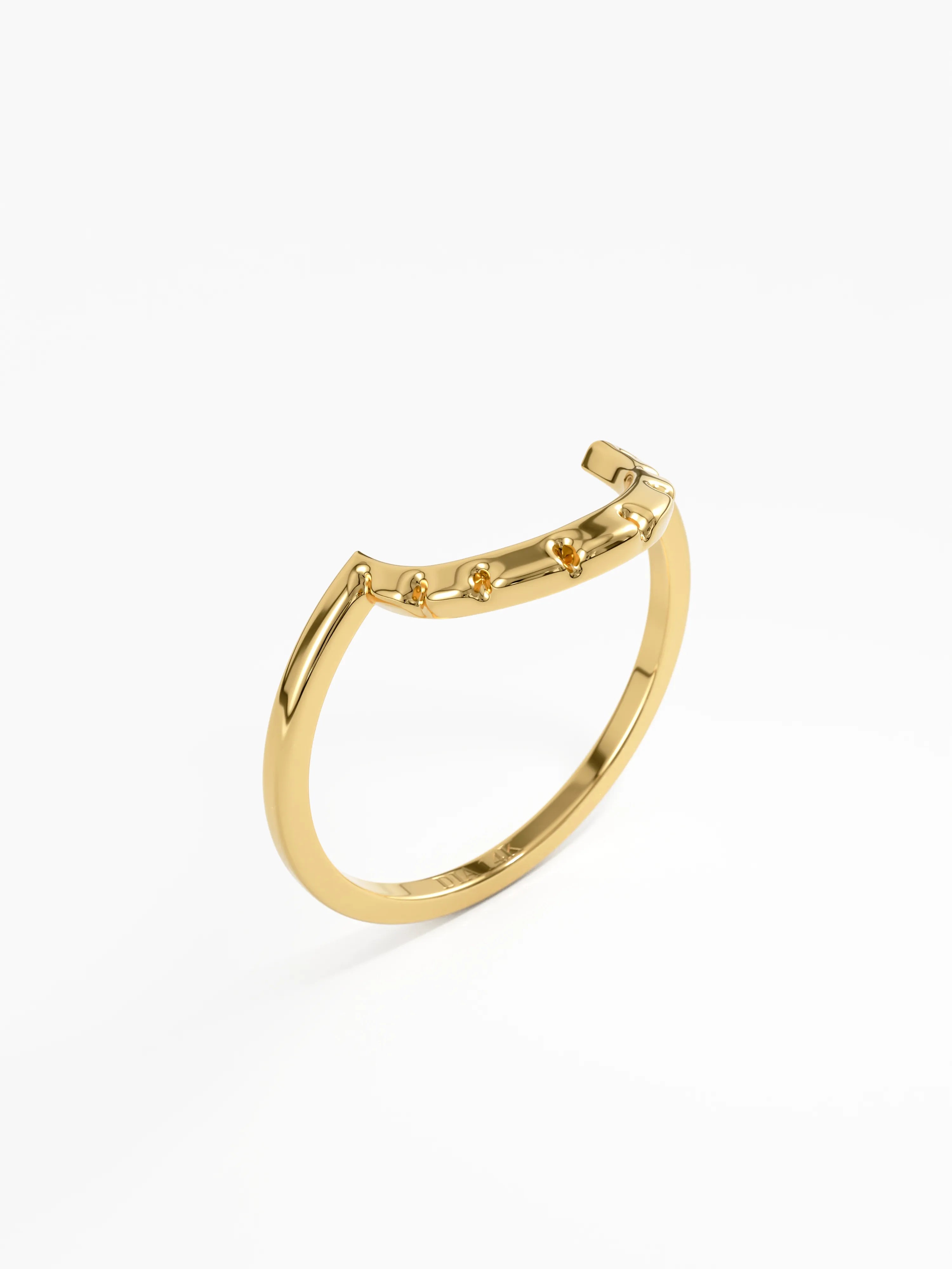 Modern Curve Ring, solid gold ring, view 5 | DiaFifth