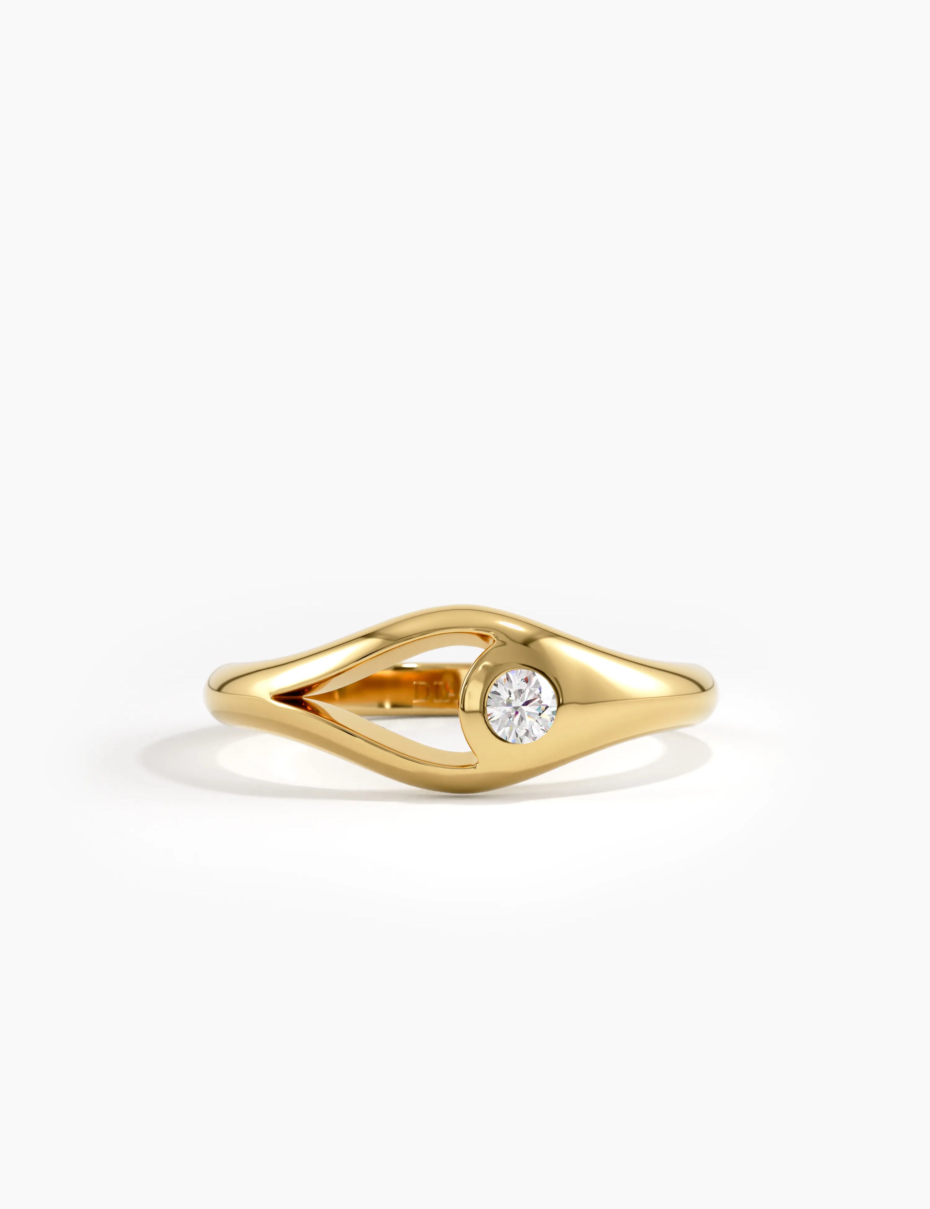 Solo Pinky Ring, solid gold ring | DiaFifth