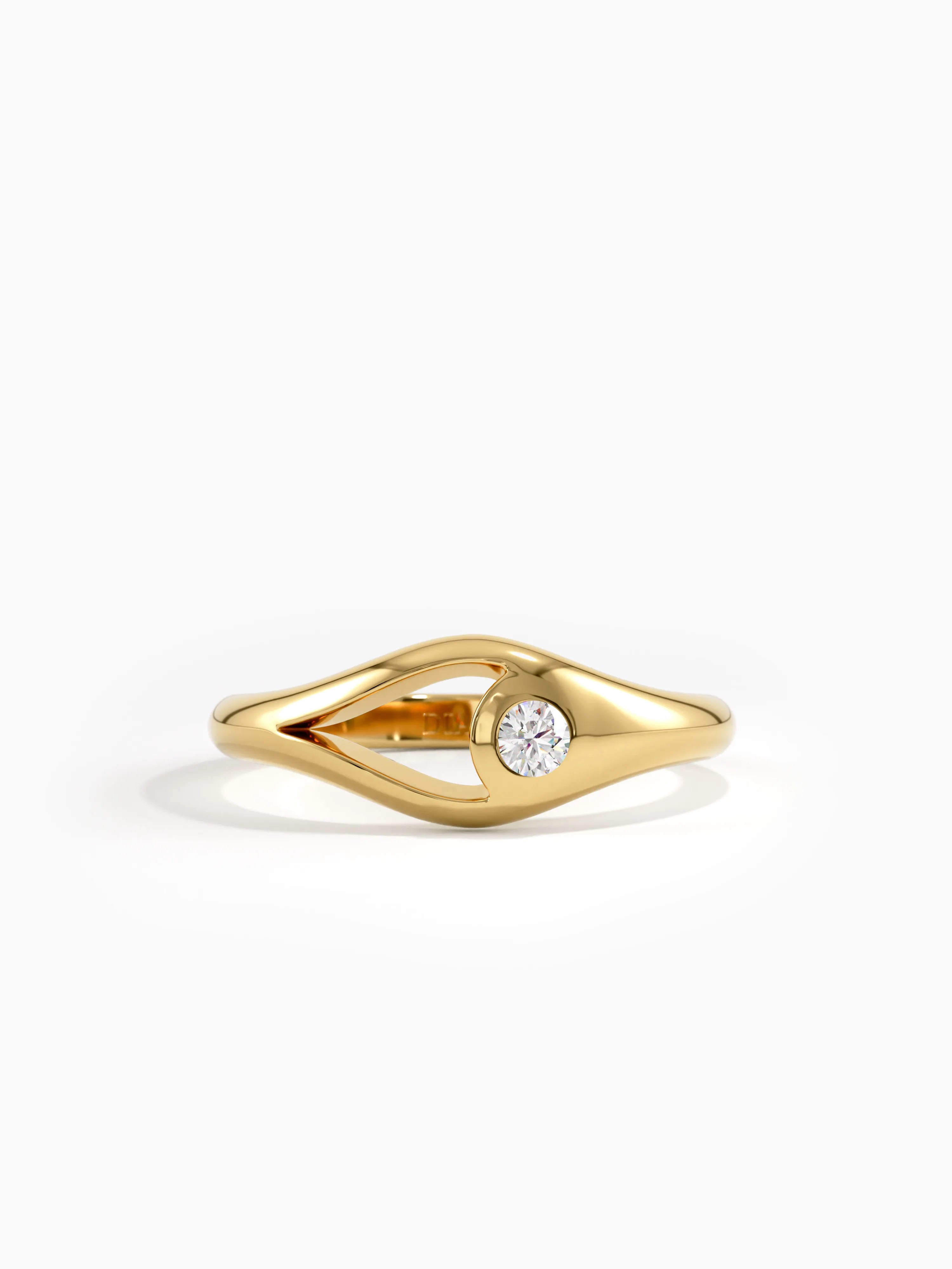 Solo Pinky Ring, solid gold ring | DiaFifth