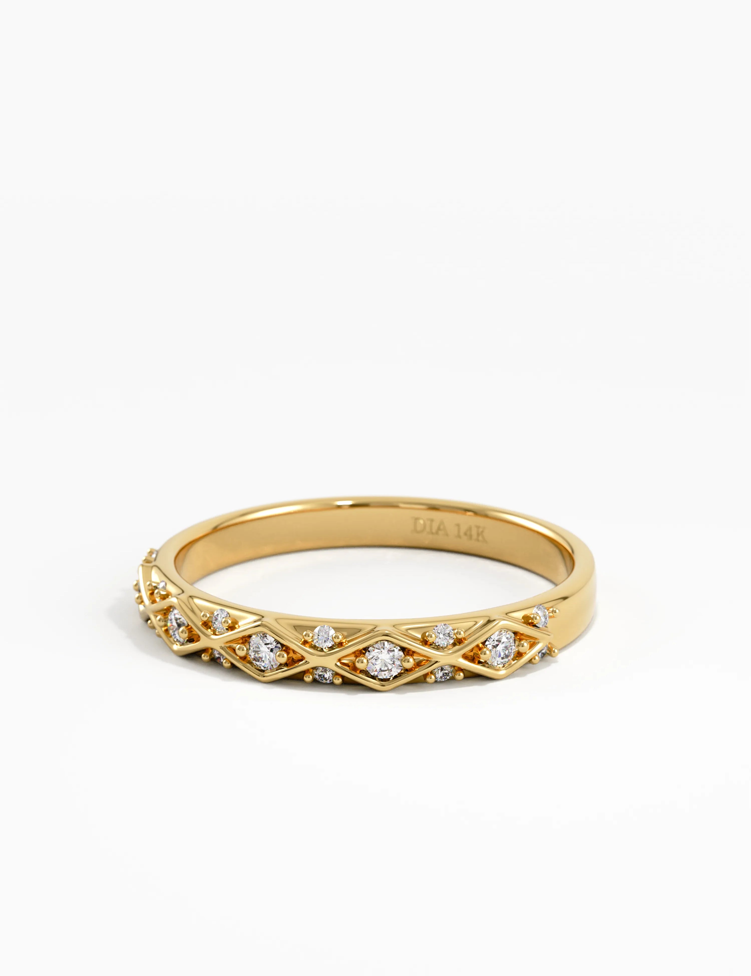 Half Eternity Wedding Ring, solid gold ring, view 8 | DiaFifth