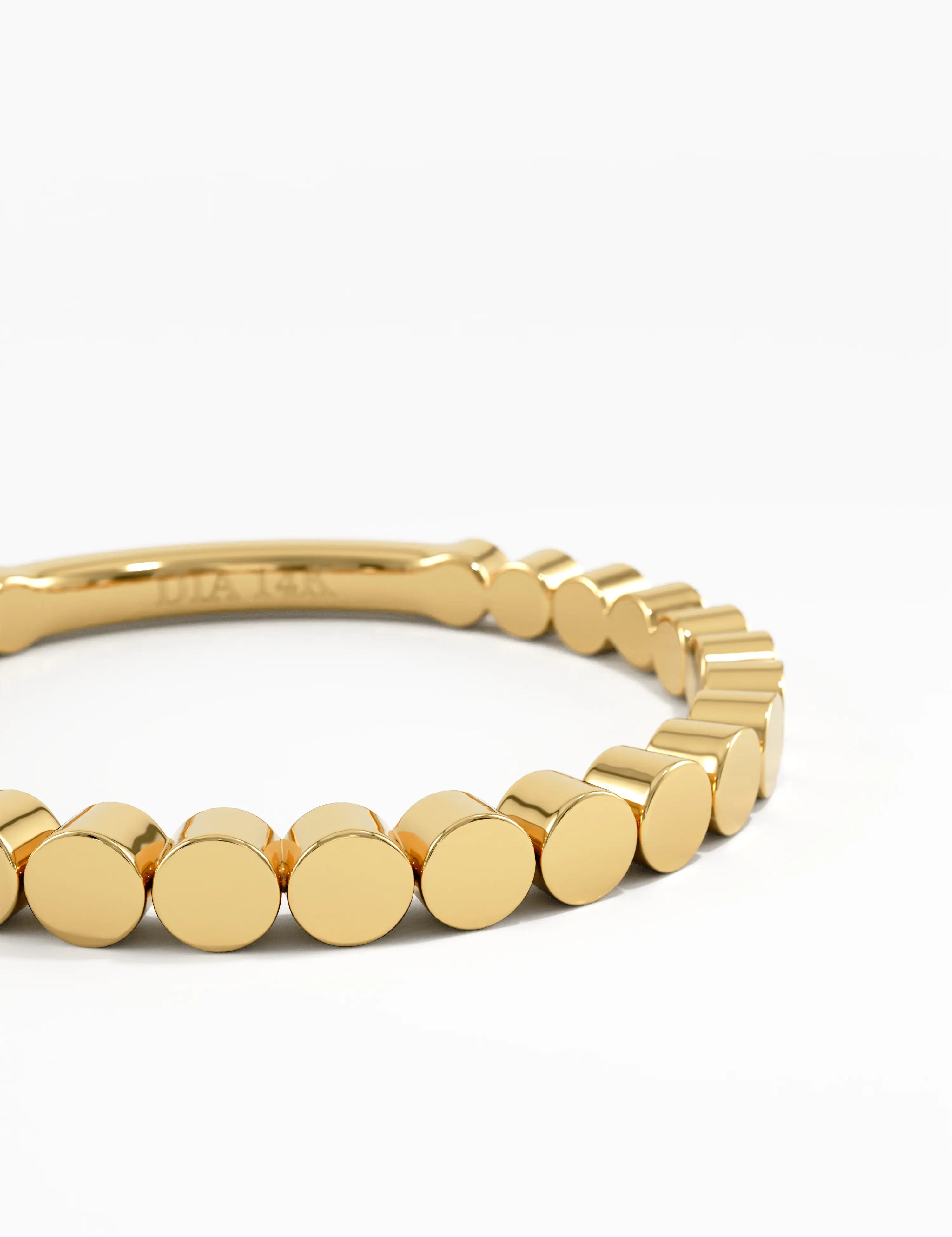 Dot Stacking Ring, solid gold ring, view 2 | DiaFifth