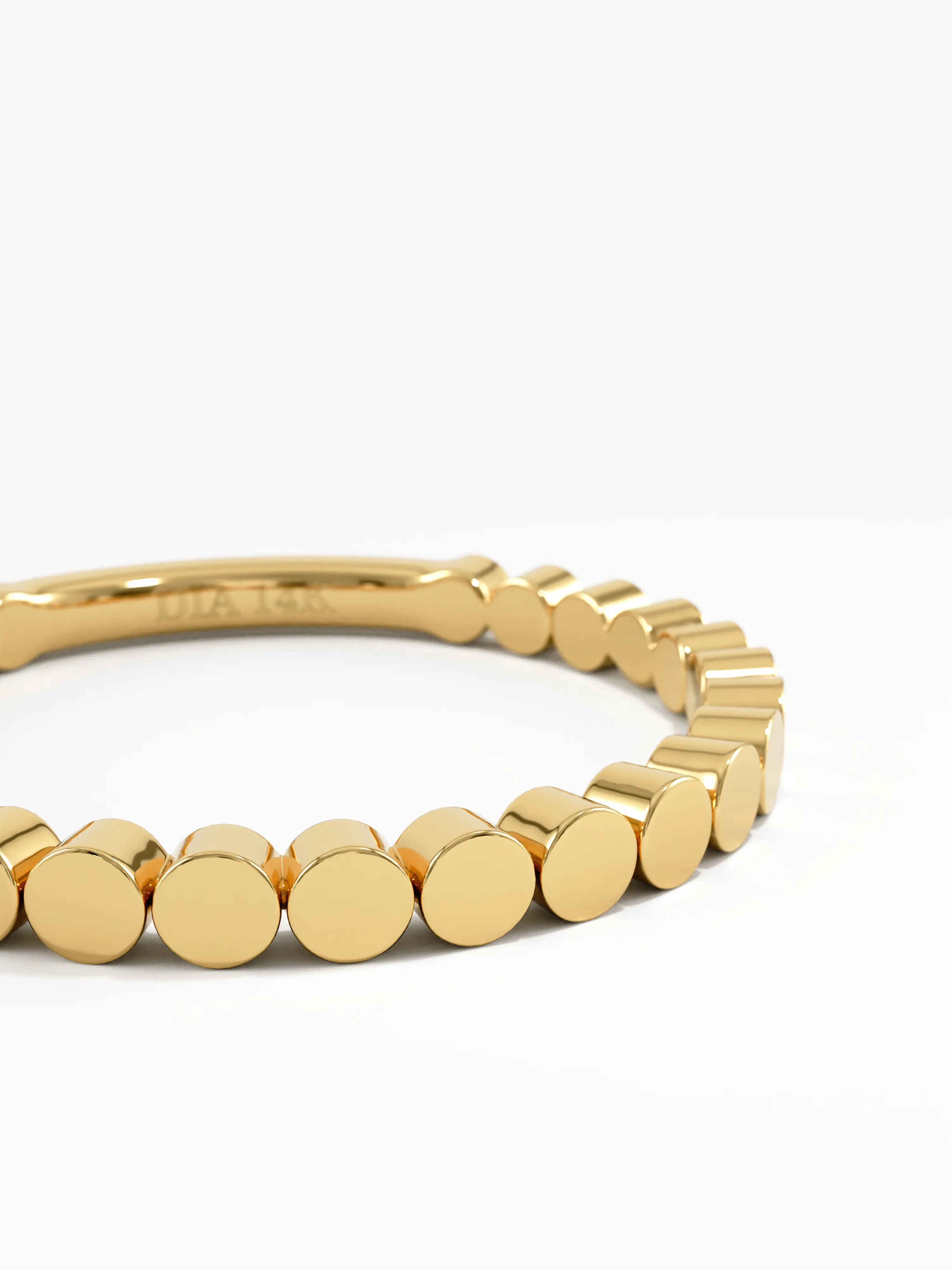 Dot Stacking Ring, solid gold ring, view 2 | DiaFifth