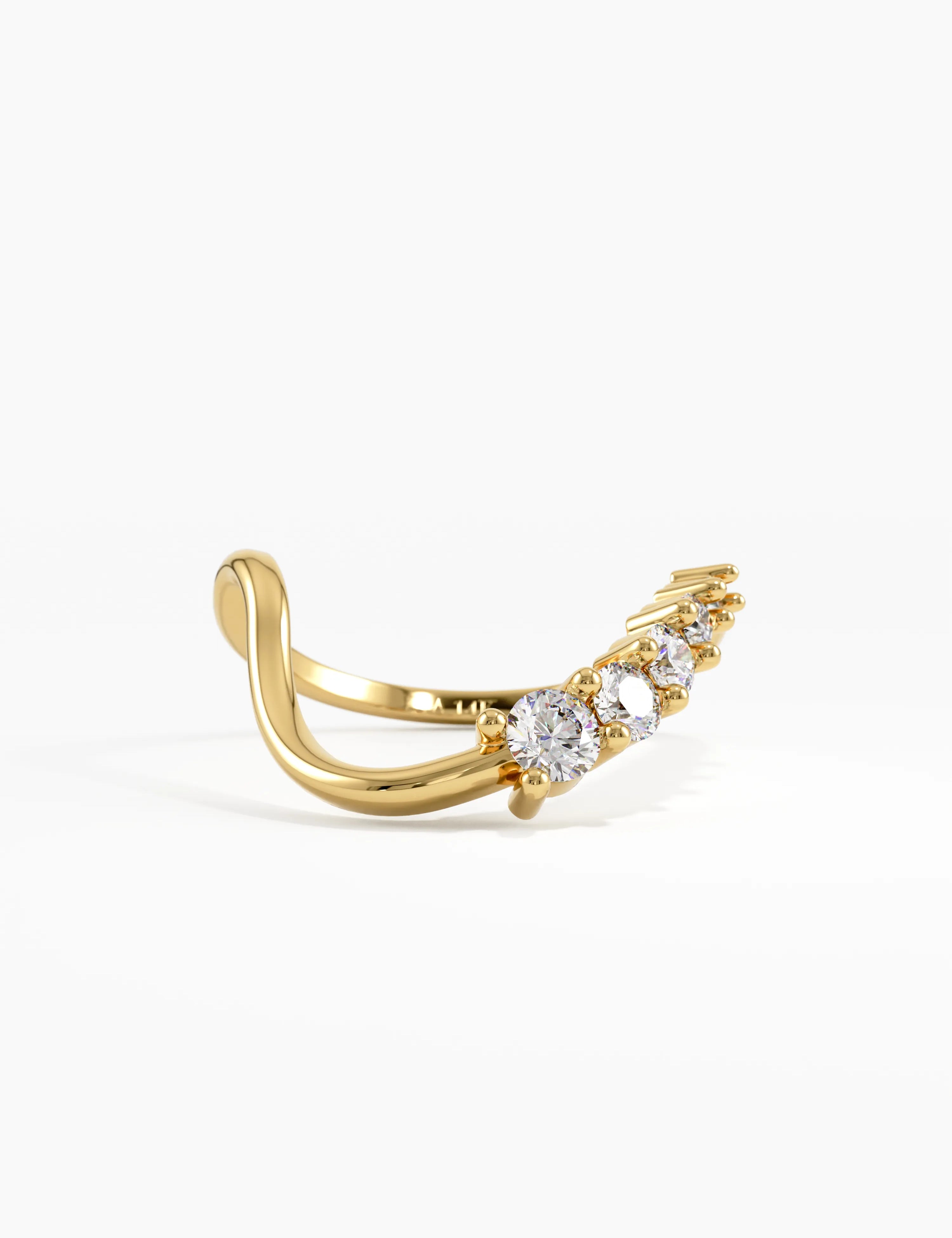 Deep Curve Wedding Ring, solid gold ring | DiaFifth