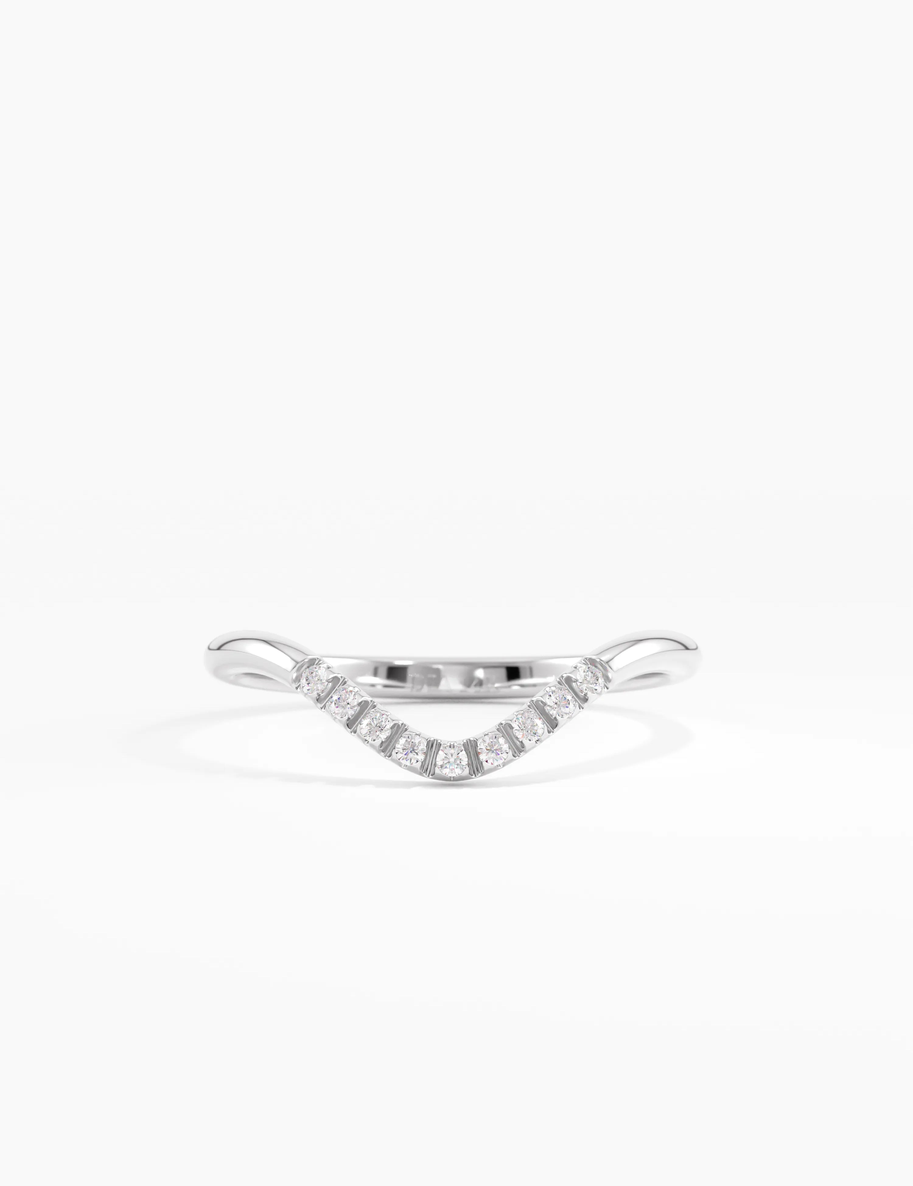 Dainty Curve Ring, solid gold ring, view 7 | DiaFifth