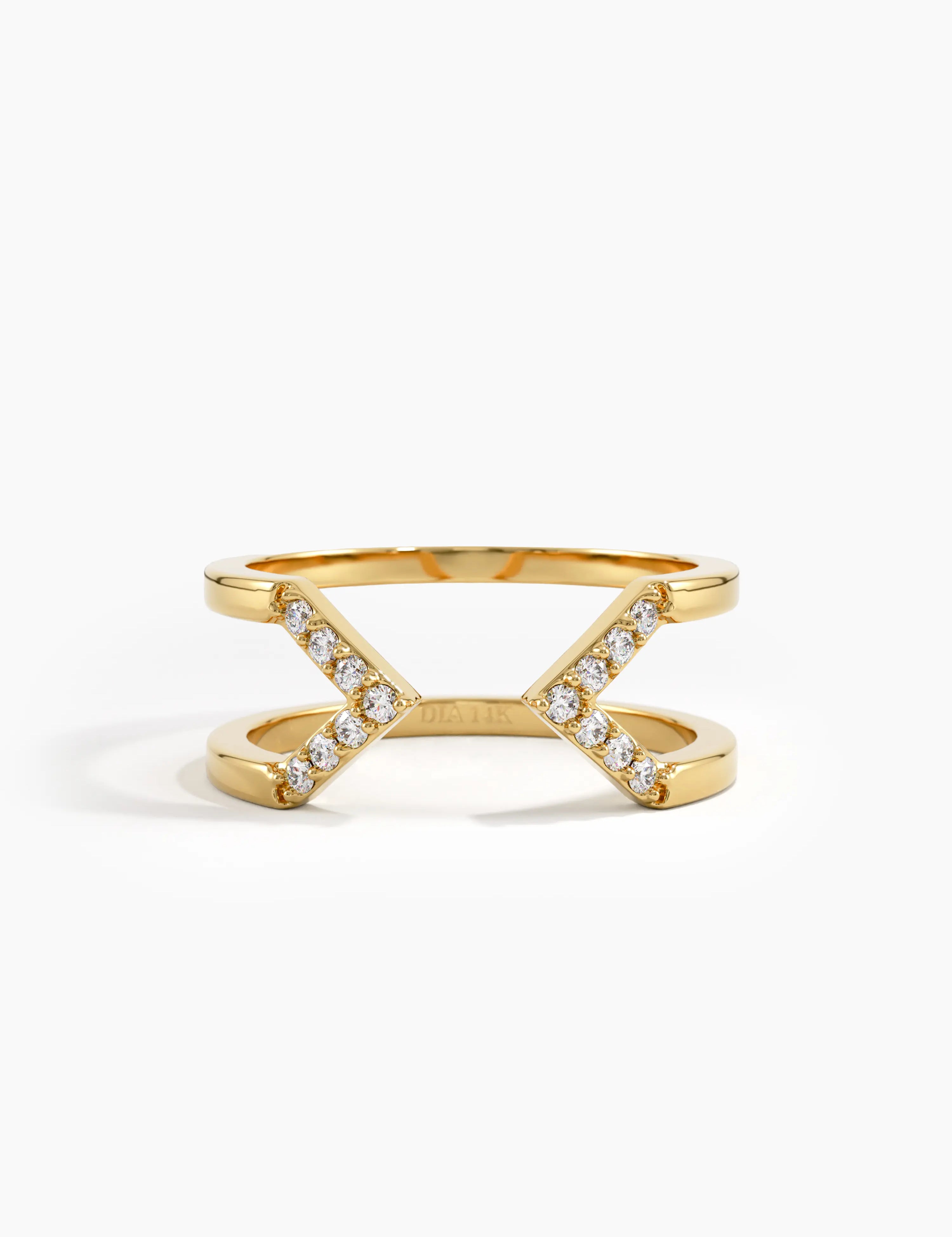 Open Arrow Statement Ring, solid gold ring | DiaFifth