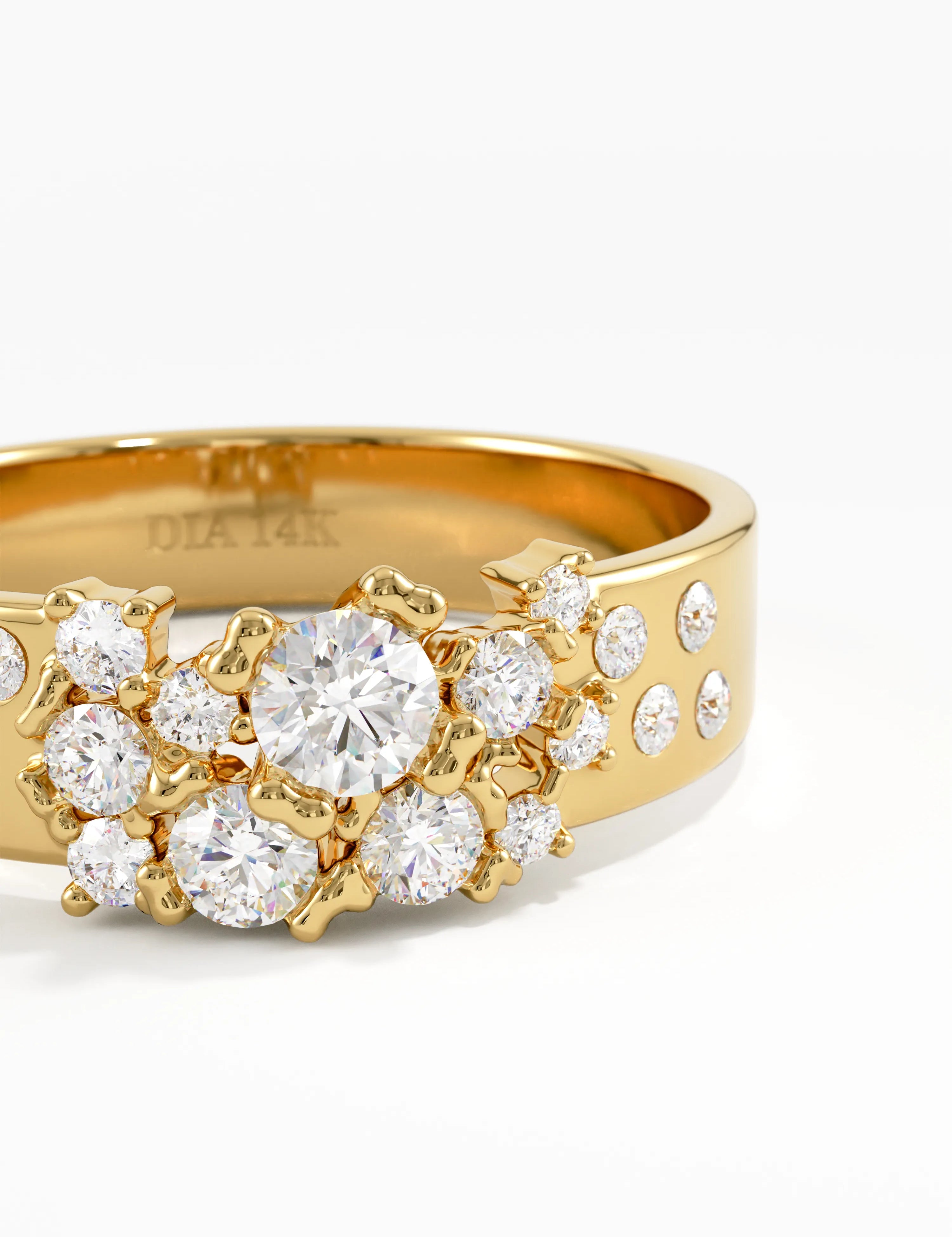 Cluster Wedding Band, solid gold ring, view 2 | DiaFifth