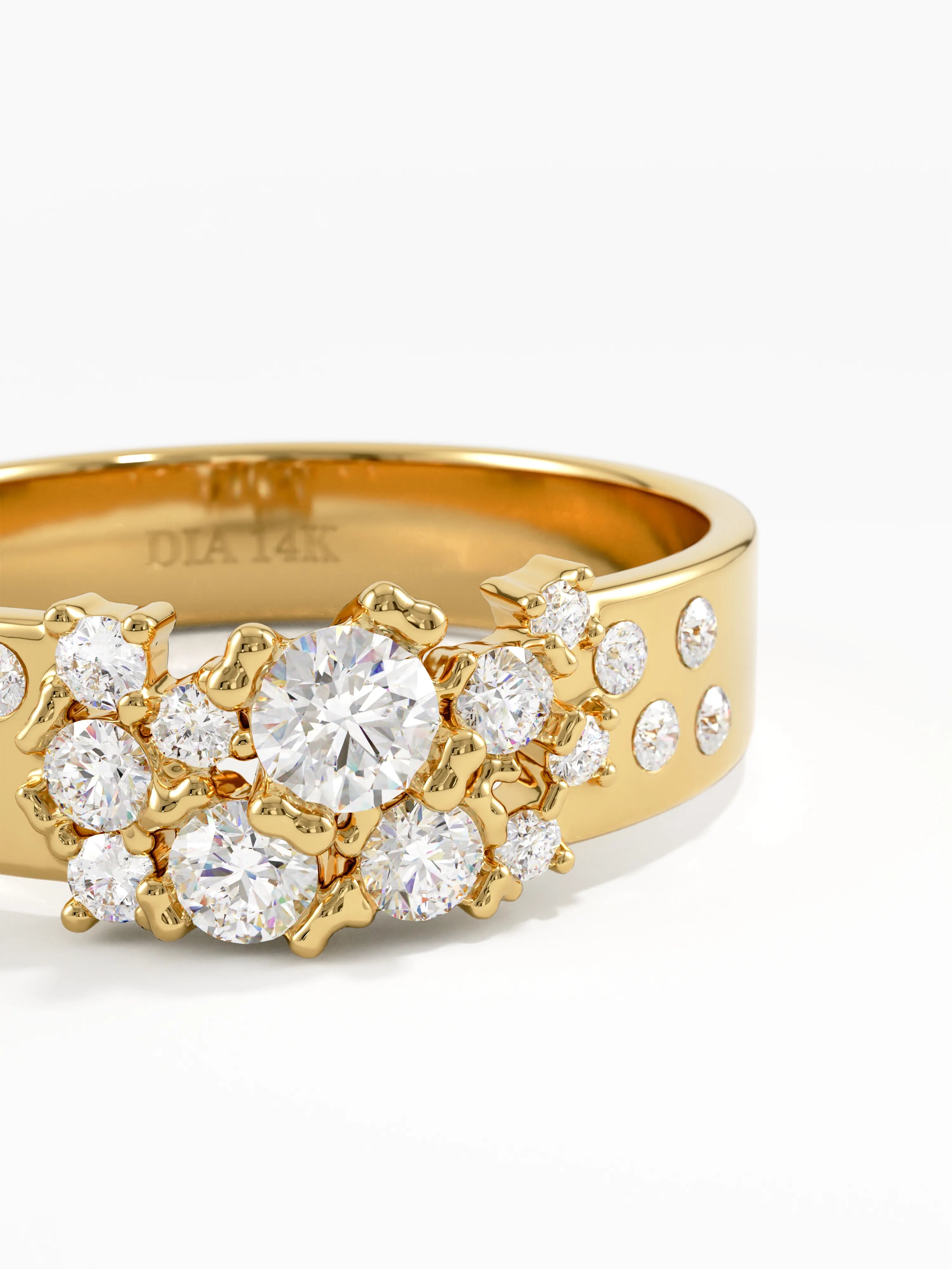 Cluster Wedding Band, solid gold ring, view 2 | DiaFifth