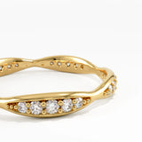 Wavy Wedding Ring, solid gold ring, view 2 | DiaFifth