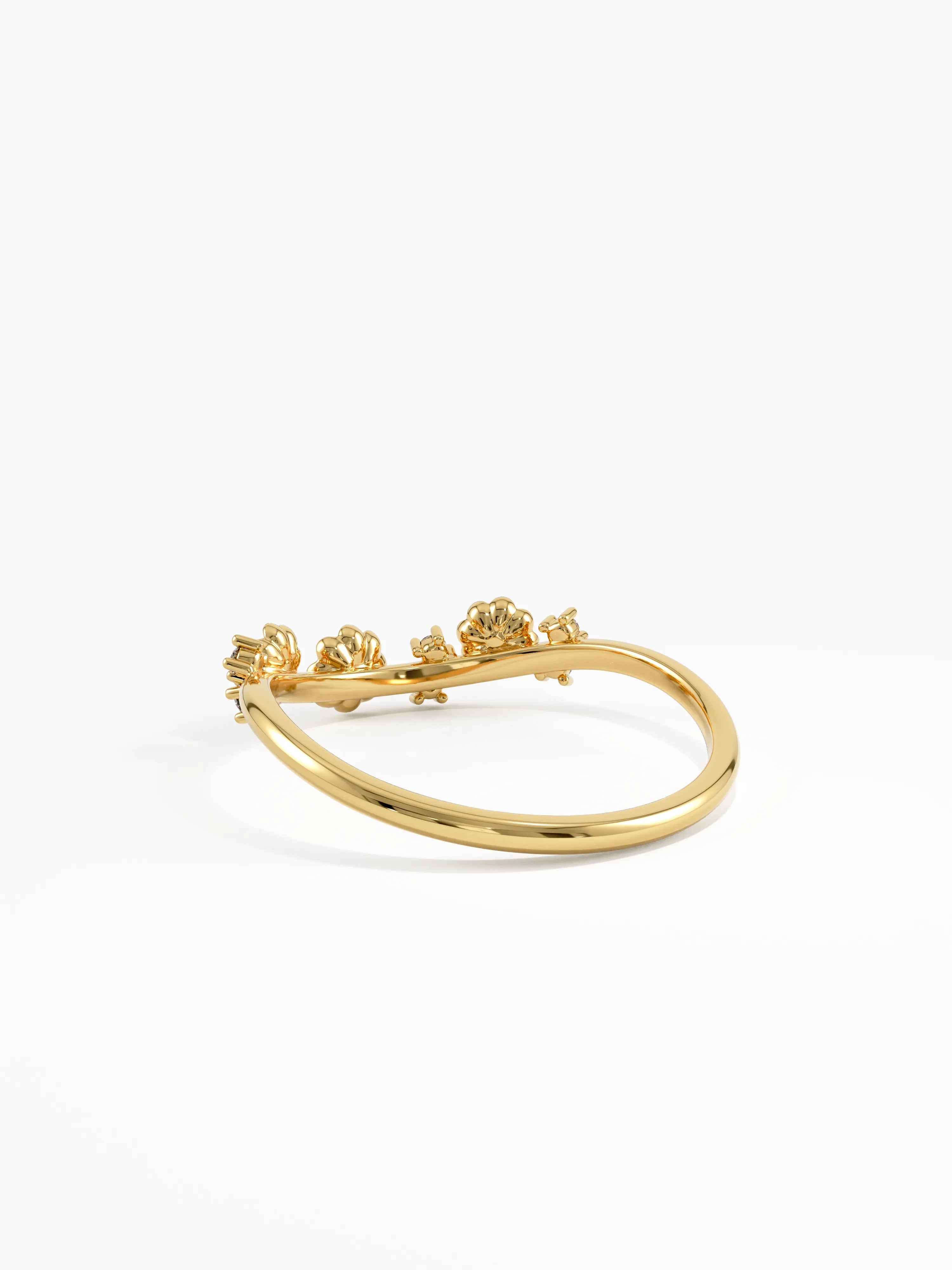 Flower Curve Ring, solid gold ring, view 4 | DiaFifth