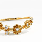 Flower Curve Ring, solid gold ring, view 2 | DiaFifth