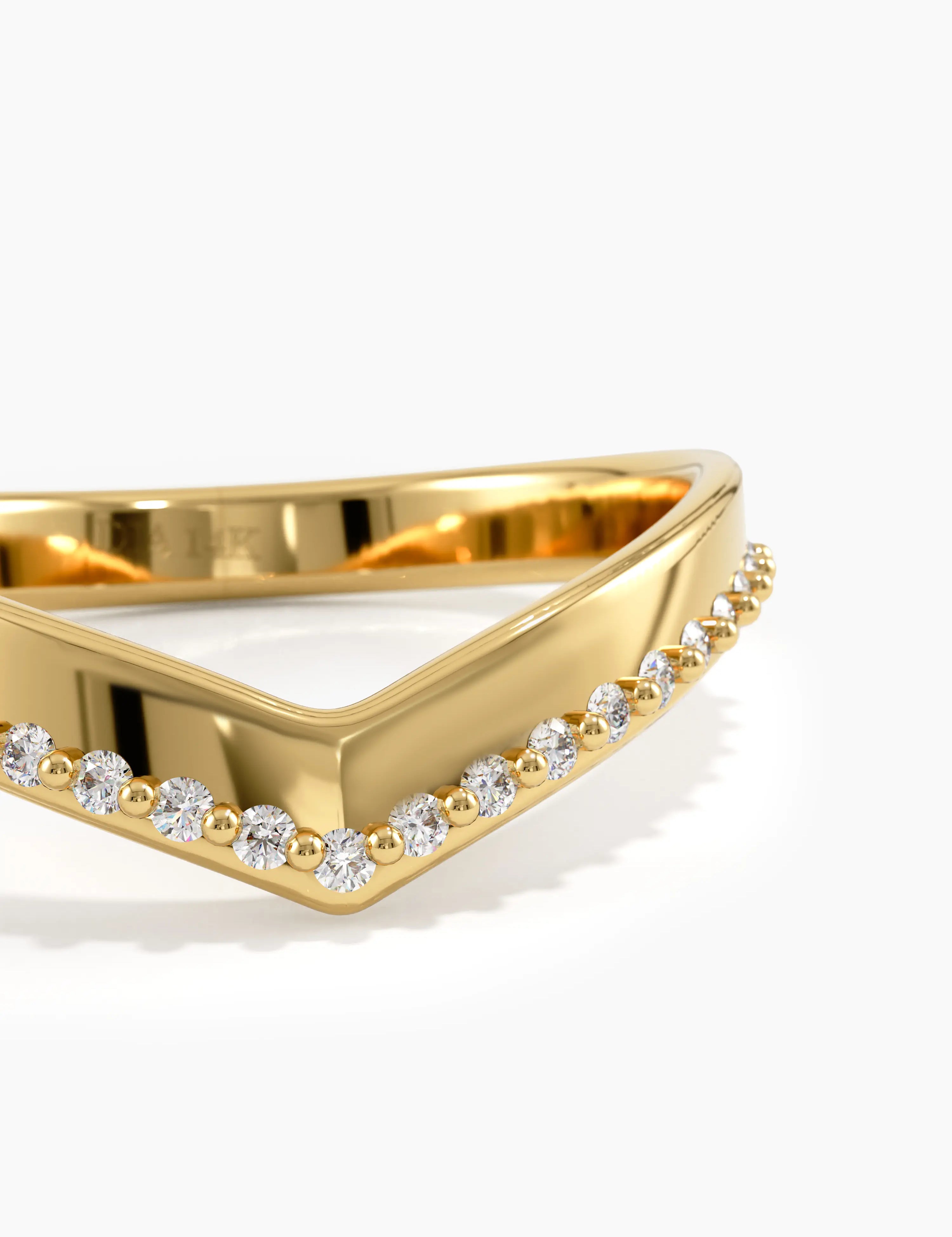Pave Chevron Ring, solid gold ring, view 2 | DiaFifth