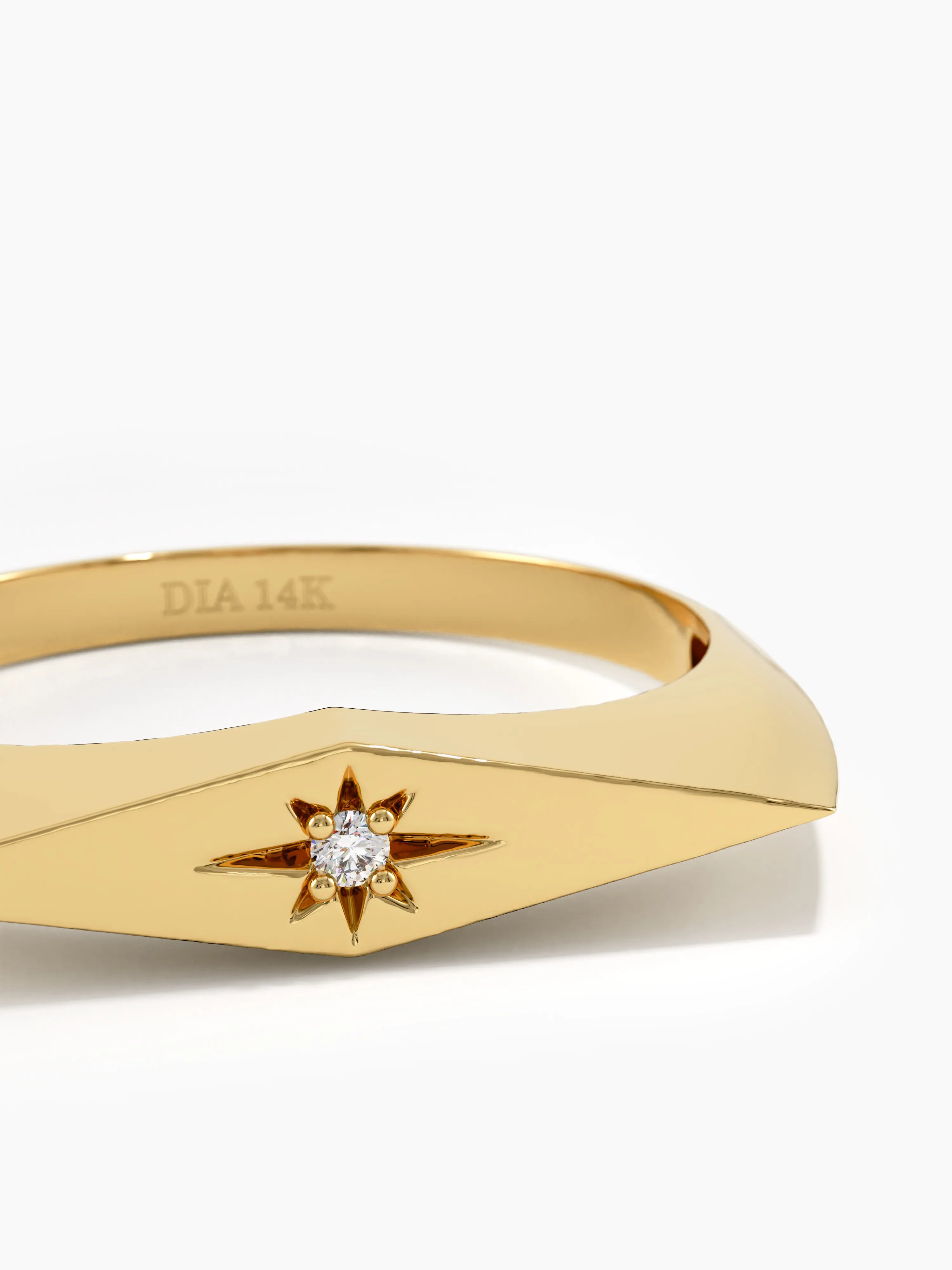 Rhombus Star Signet Ring, solid gold ring, view 2 | DiaFifth