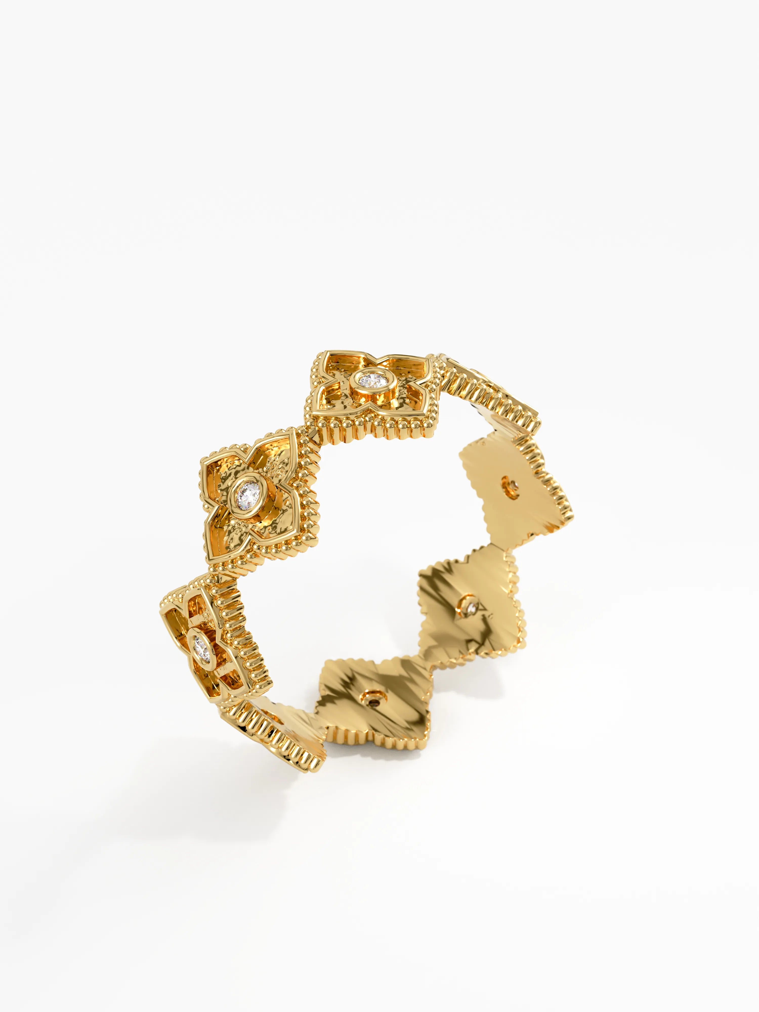 Quatrefoil Statement Ring, solid gold ring, view 4 | DiaFifth