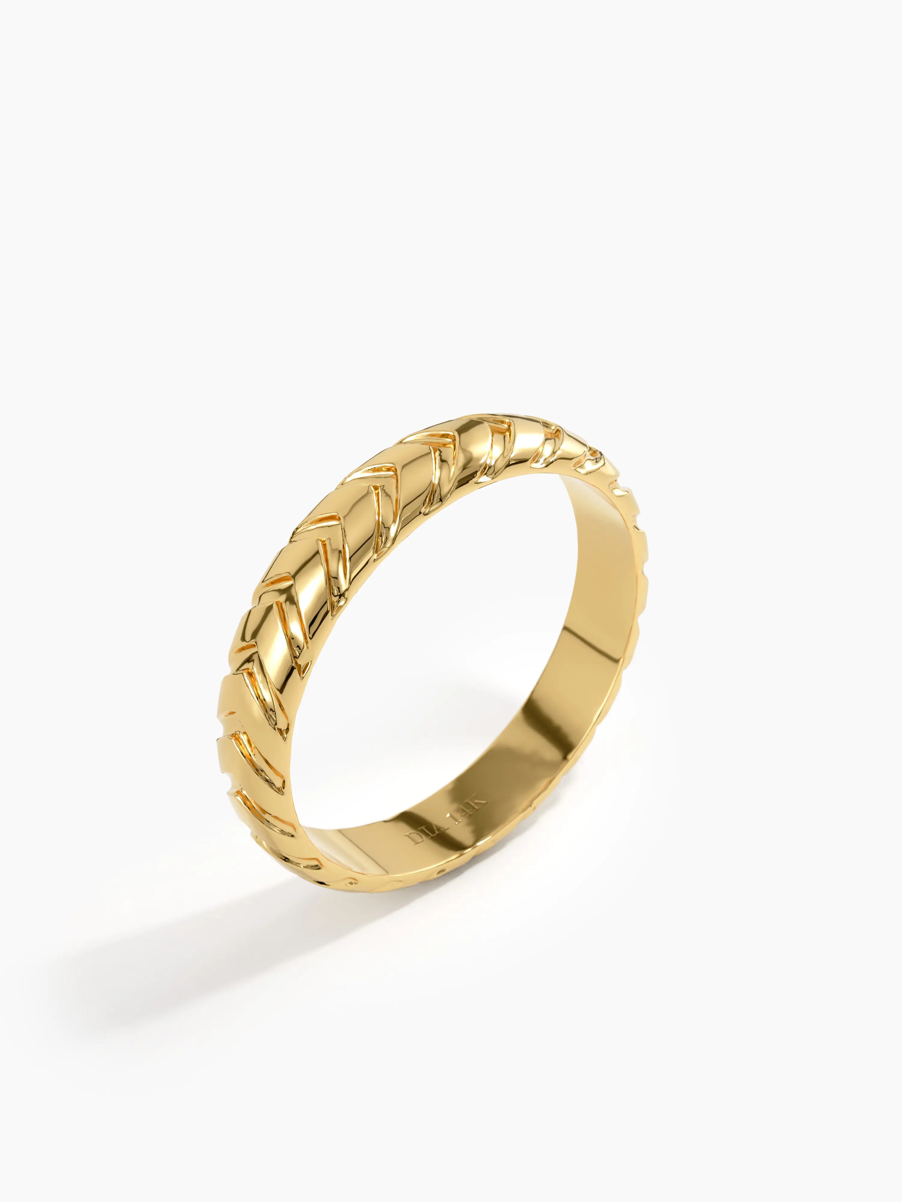 4mm Arrow Wedding Band, solid gold ring, view 5 | DiaFifth