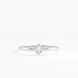 Square Promise Ring, solid gold ring, view 7 | DiaFifth
