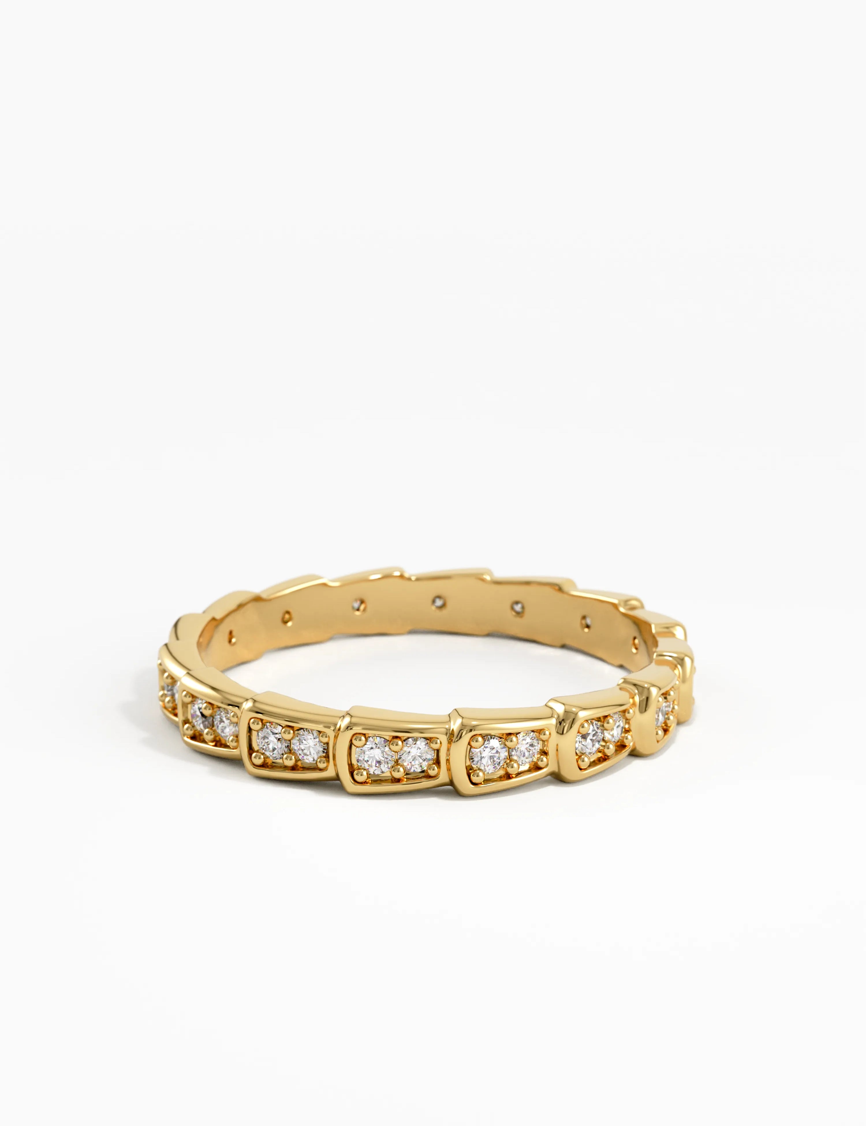 Eternity Wedding Band, solid gold ring, view 8 | DiaFifth