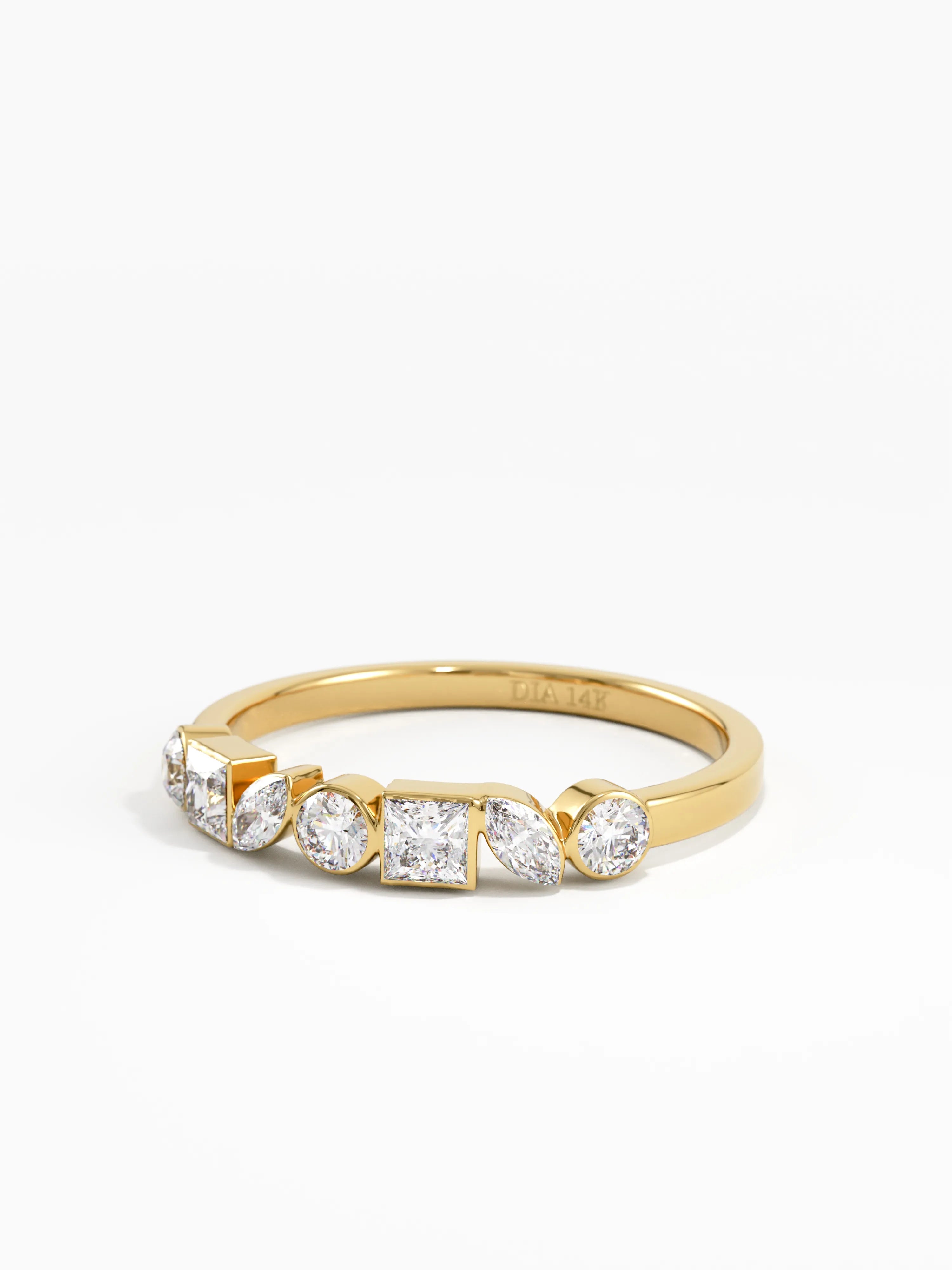Mixed Cut Wedding Ring, solid gold ring, view 8 | DiaFifth