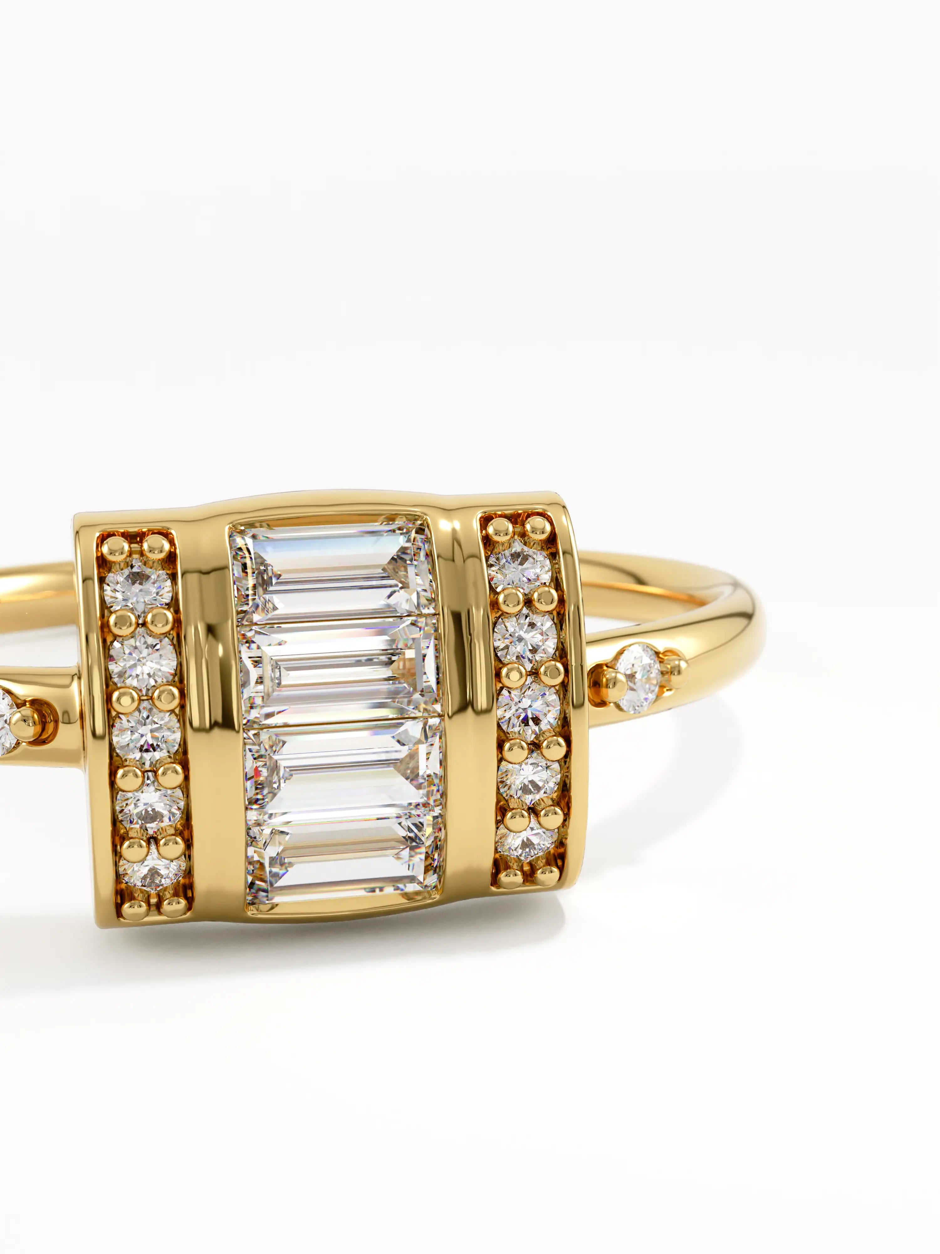 Baguette Statement Ring, solid gold ring, view 2 | DiaFifth