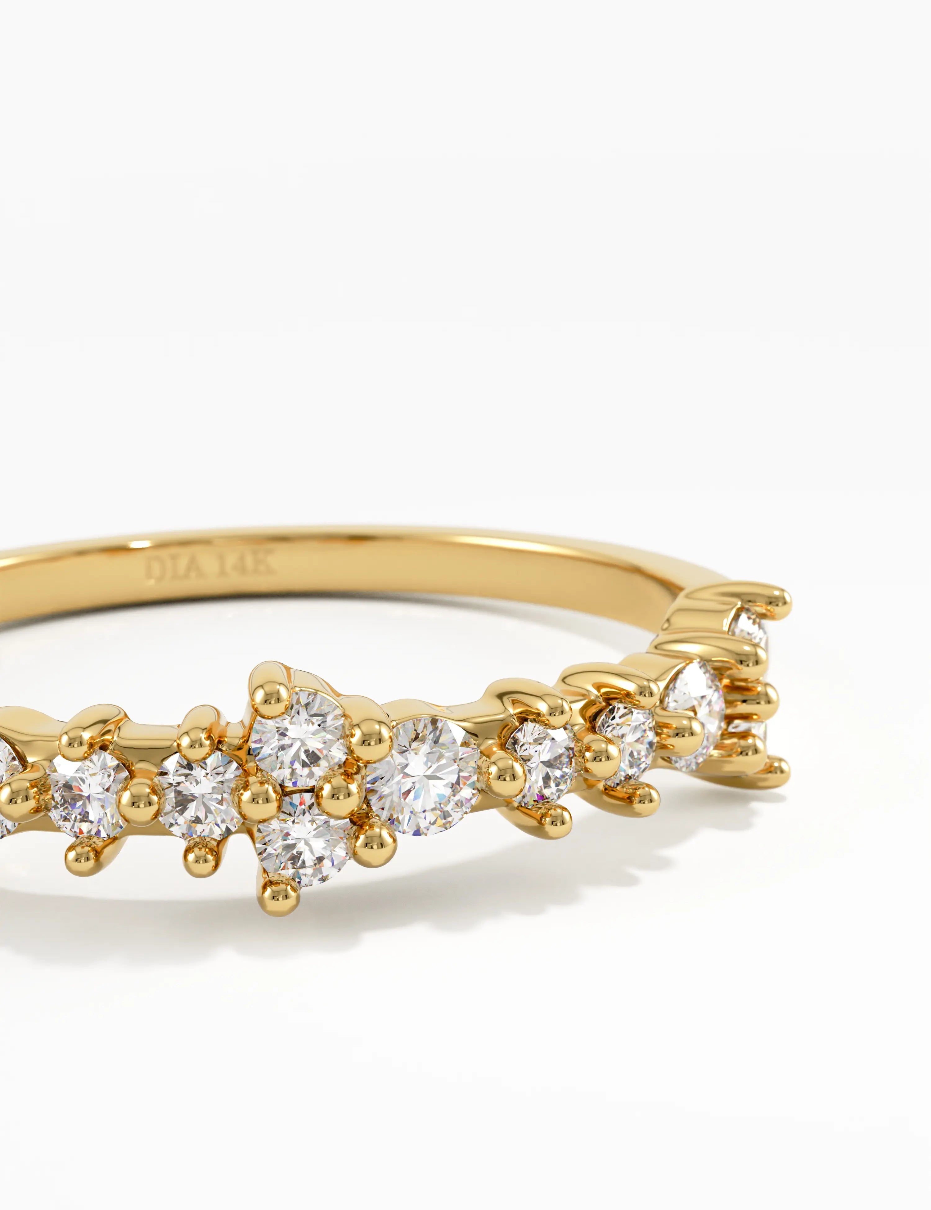 Cluster Wedding Ring, solid gold ring, view 2 | DiaFifth