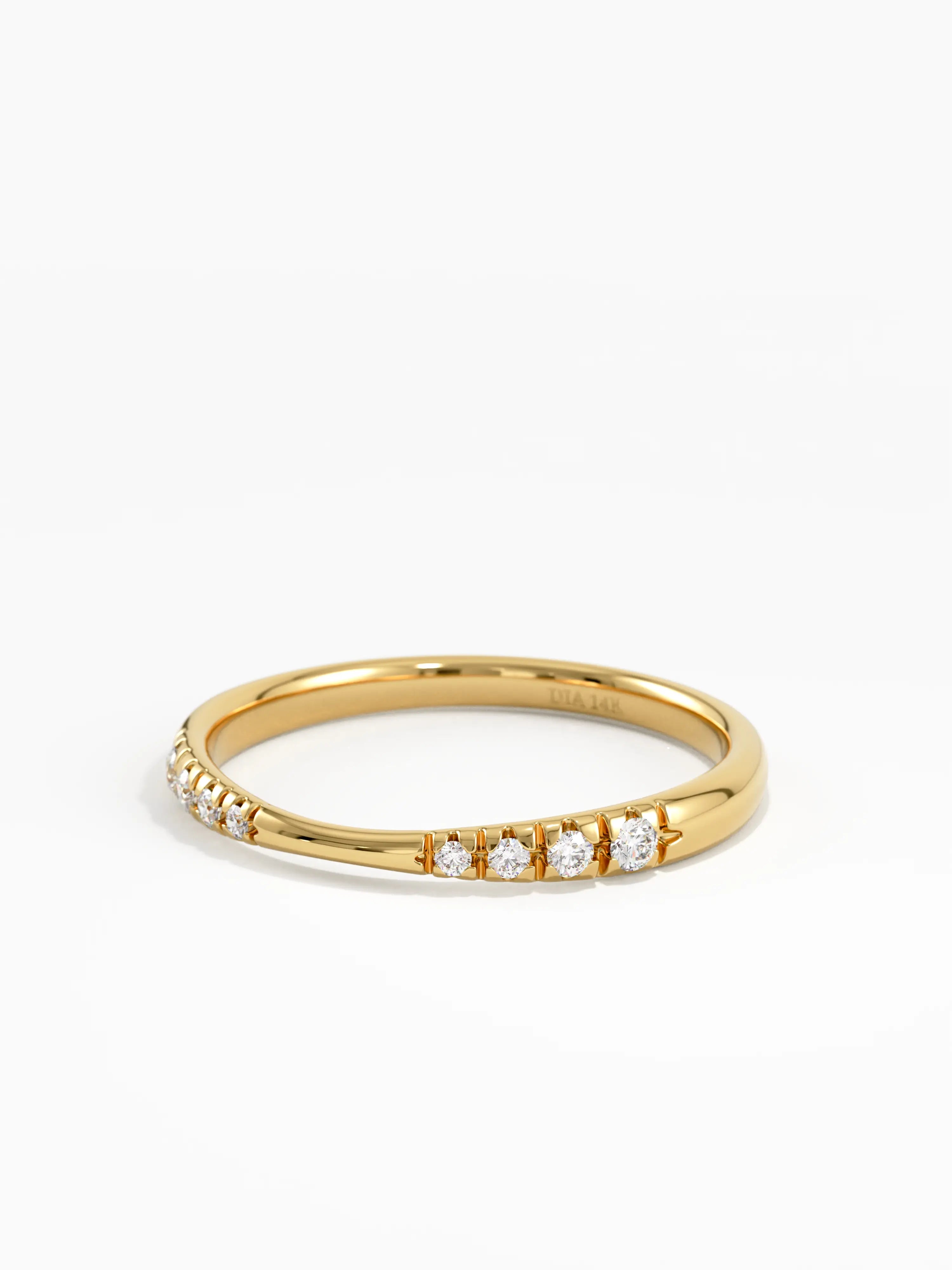 Pinched Wedding Ring, solid gold ring, view 8 | DiaFifth