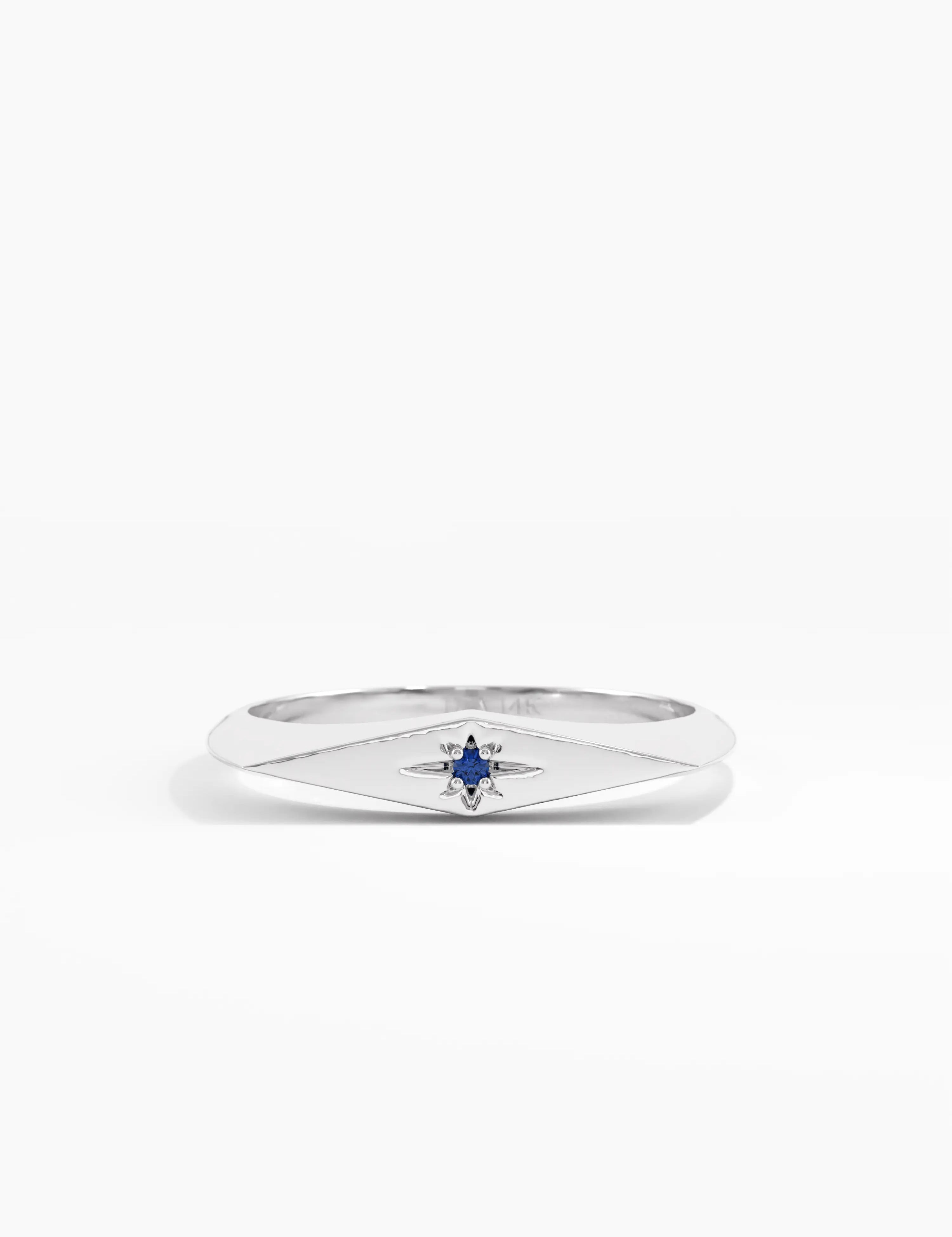 Sapphire Star Signet Ring, solid gold ring, view 7 | DiaFifth
