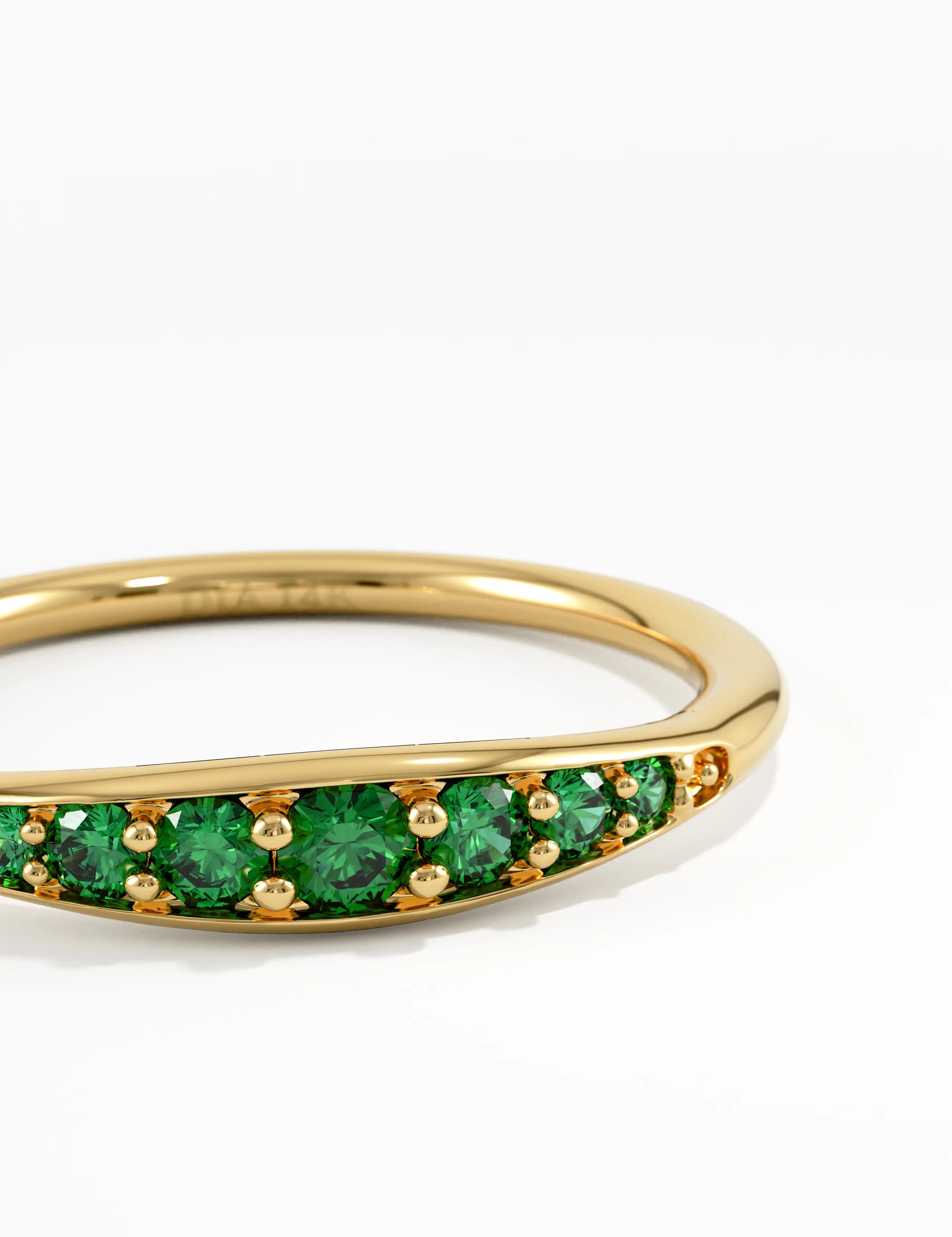 Emerald Stacking Ring, solid gold ring, view 2 | DiaFifth