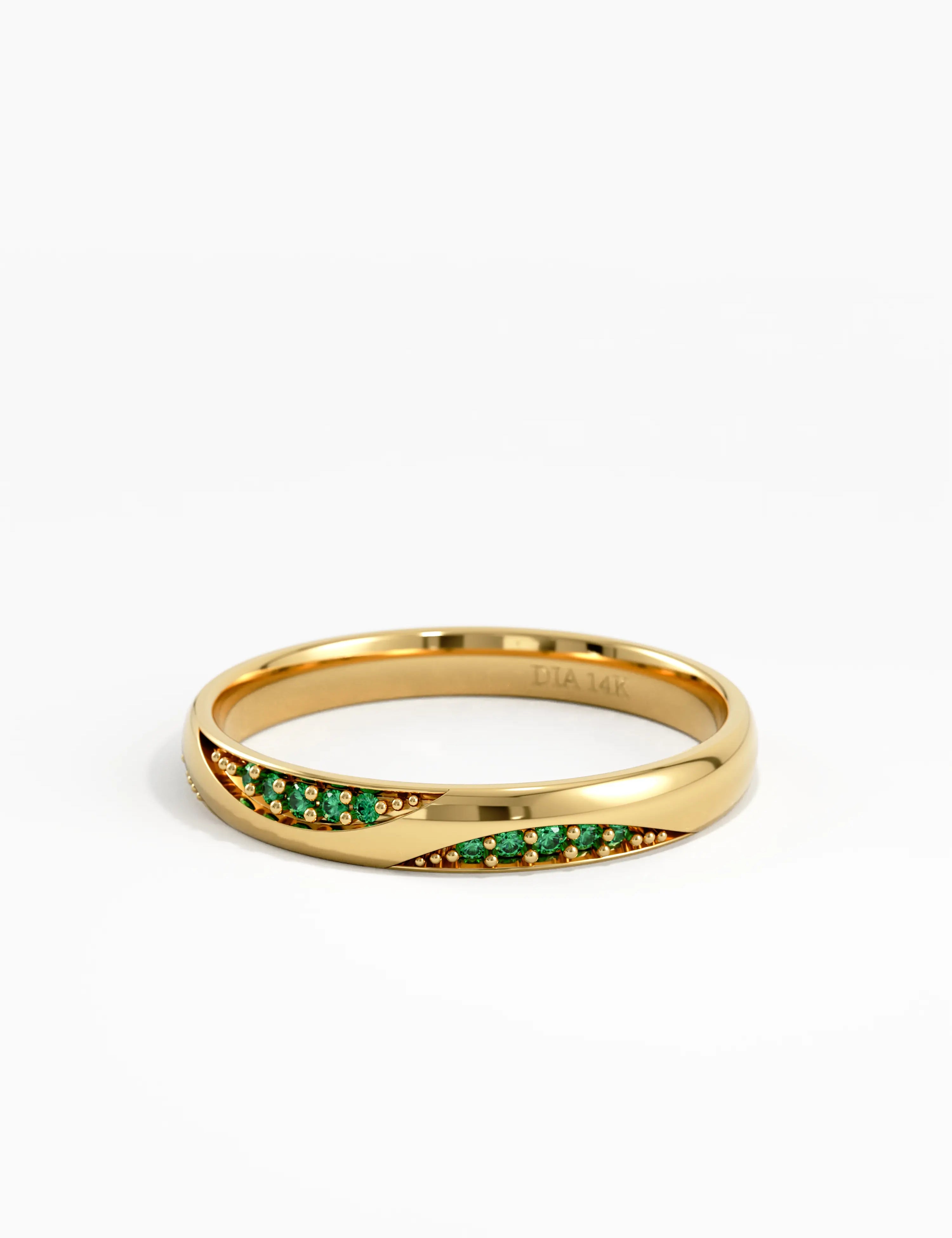Wavy Emerald Wedding Band, solid gold ring, view 8 | DiaFifth