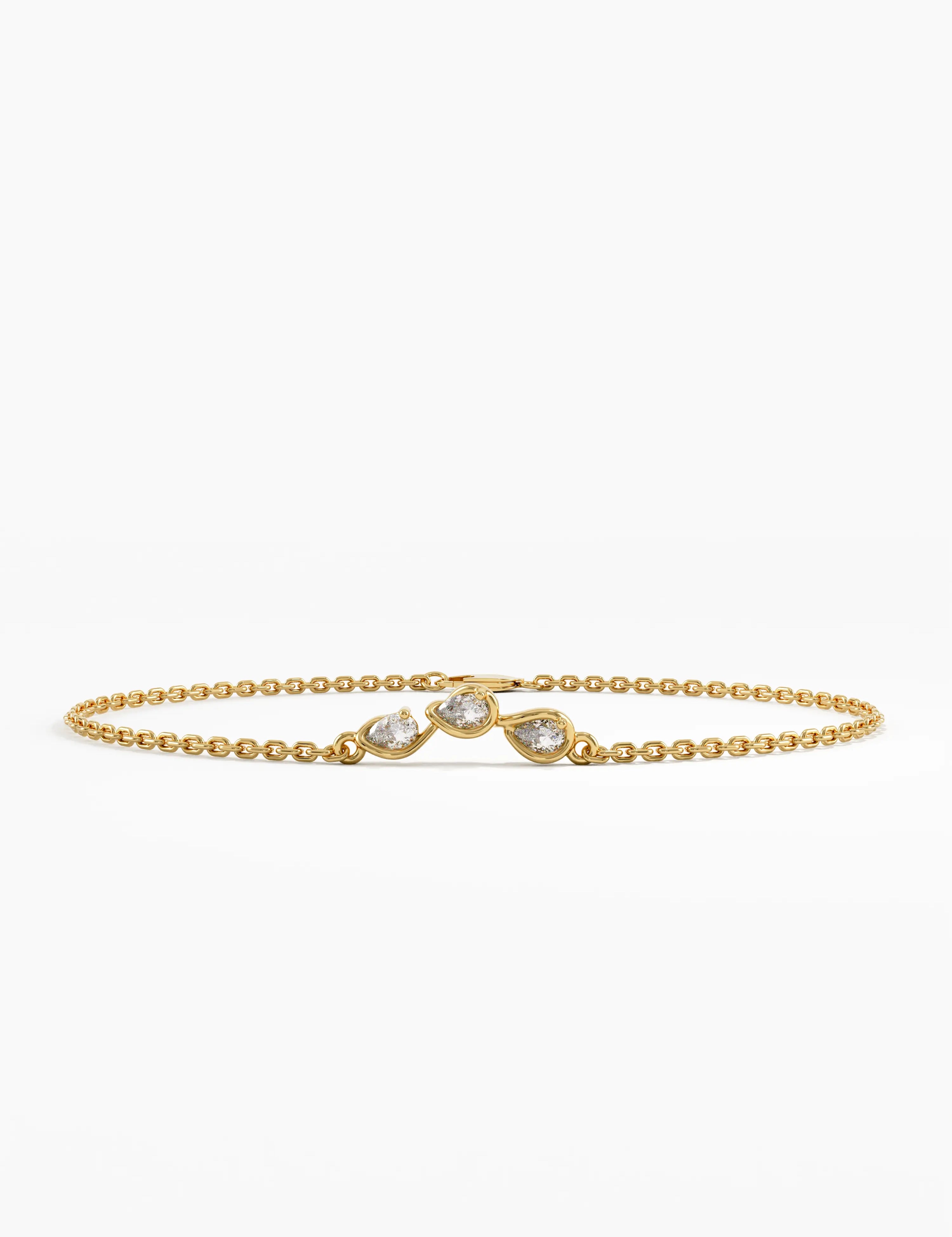 Pear Bracelet in 10K