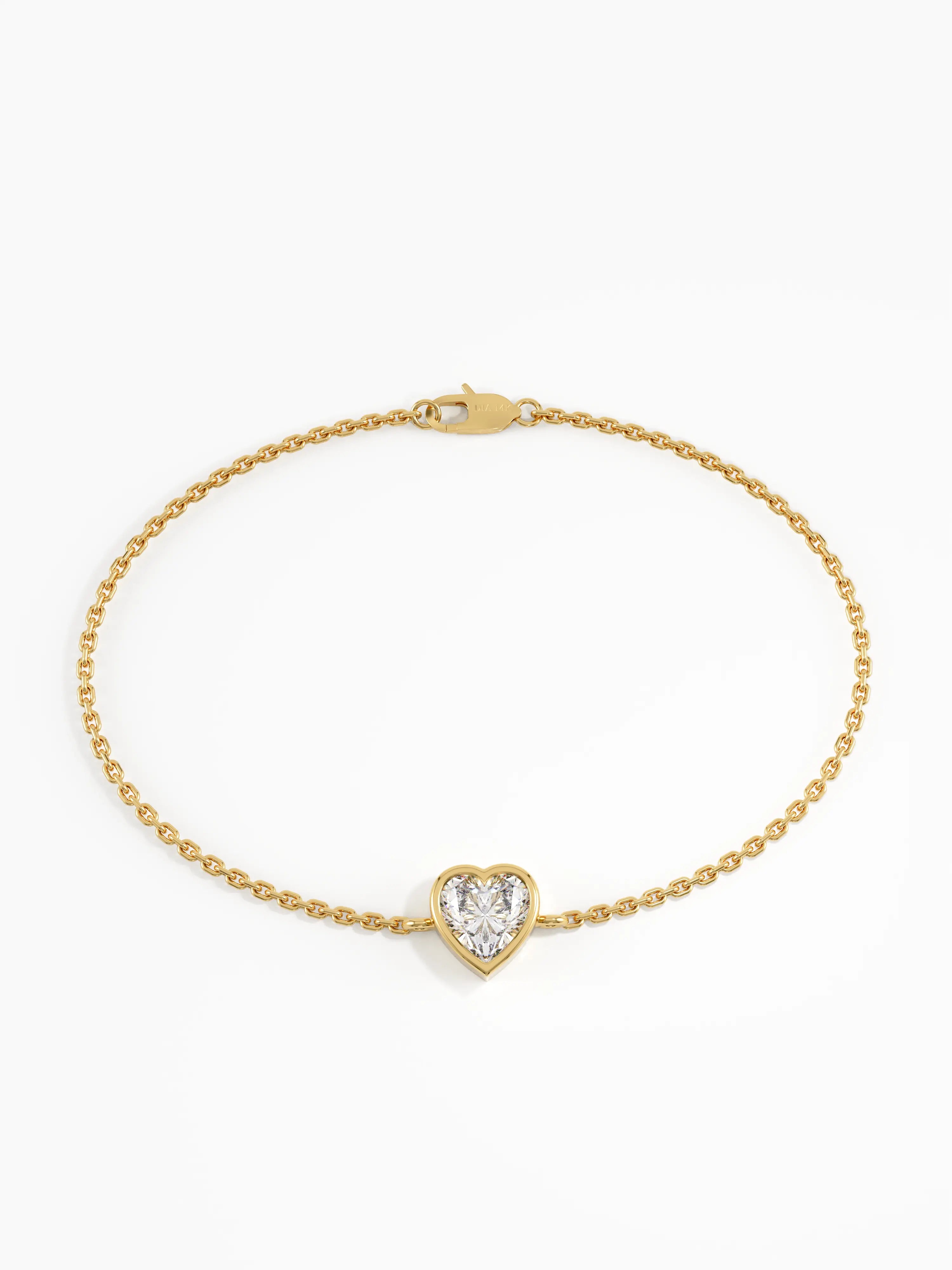 Heart Bracelet, solid gold bracelet, view 5 | DiaFifth