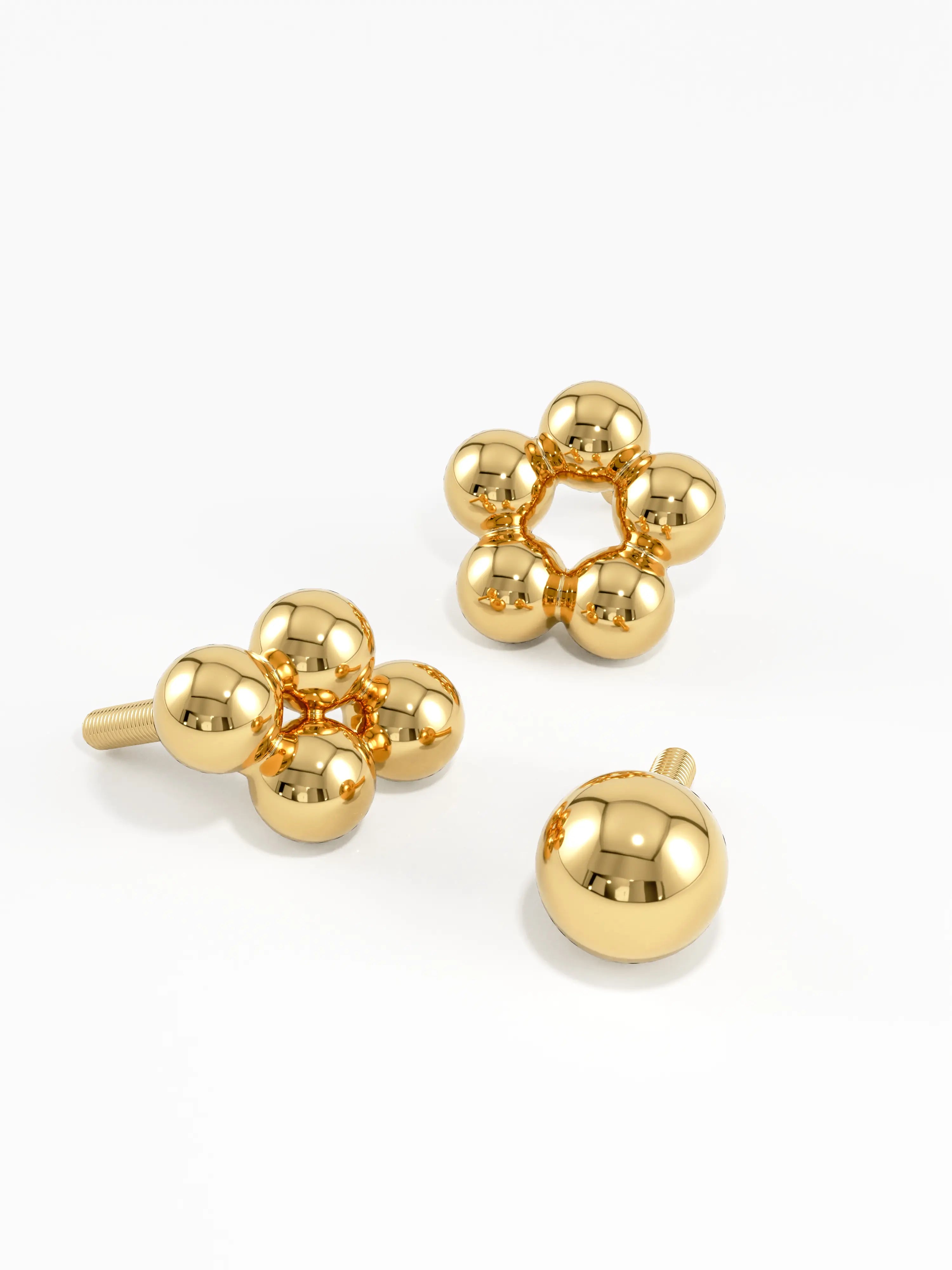 Dot Piercing, solid gold earrings, view 3 | DiaFifth