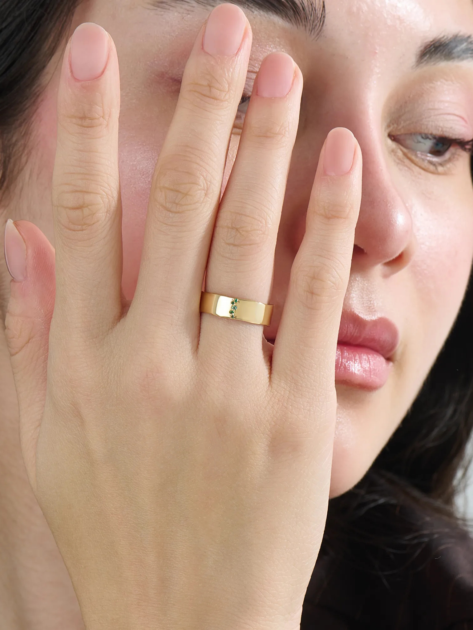 Emerald Wavy Wedding Band, solid gold ring, view 6 | DiaFifth