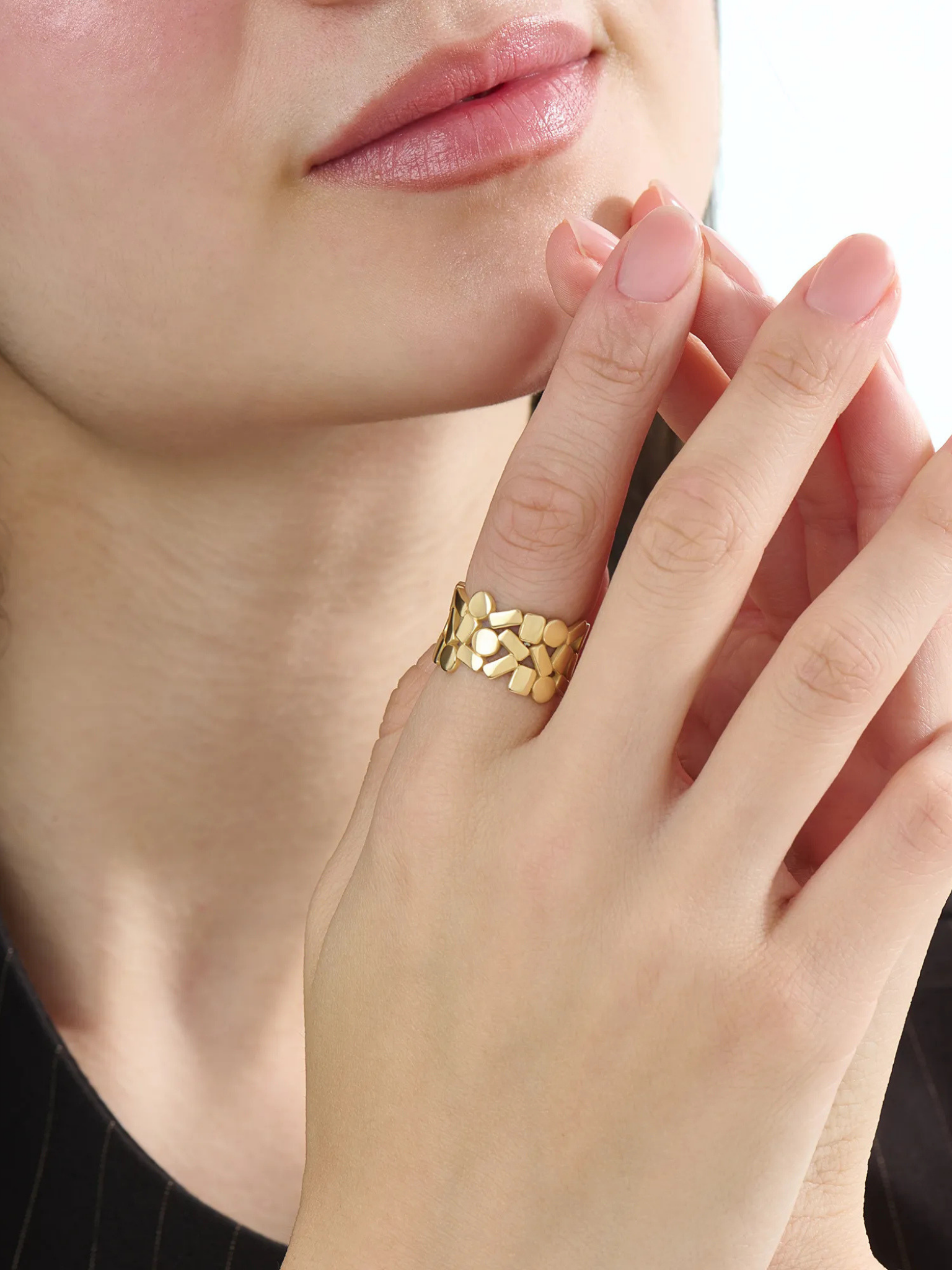 Geometric Statement Band, solid gold ring, view 3 | DiaFifth