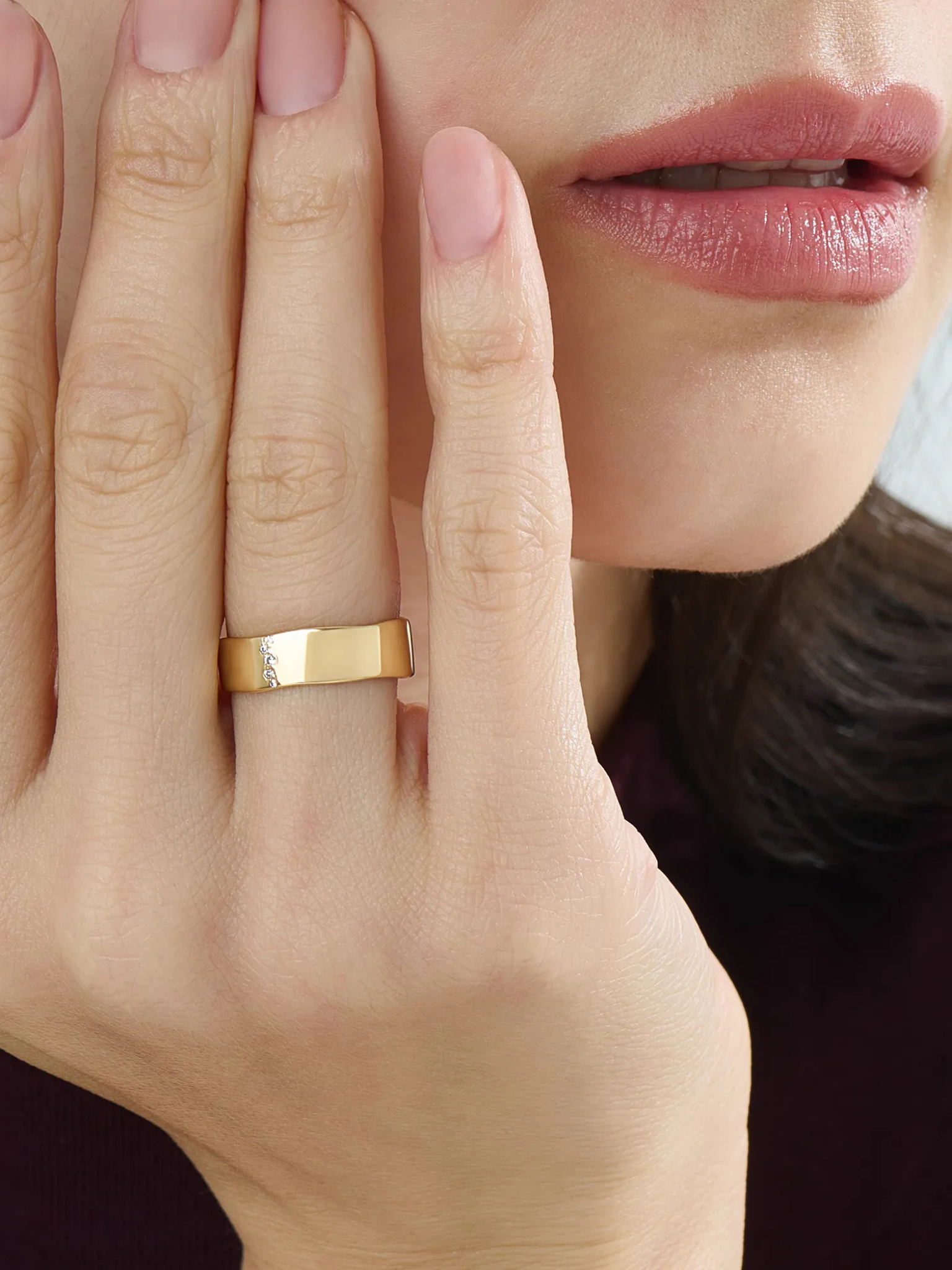 Lab Diamond Wavy Wedding Band, solid gold ring, view 6 | DiaFifth