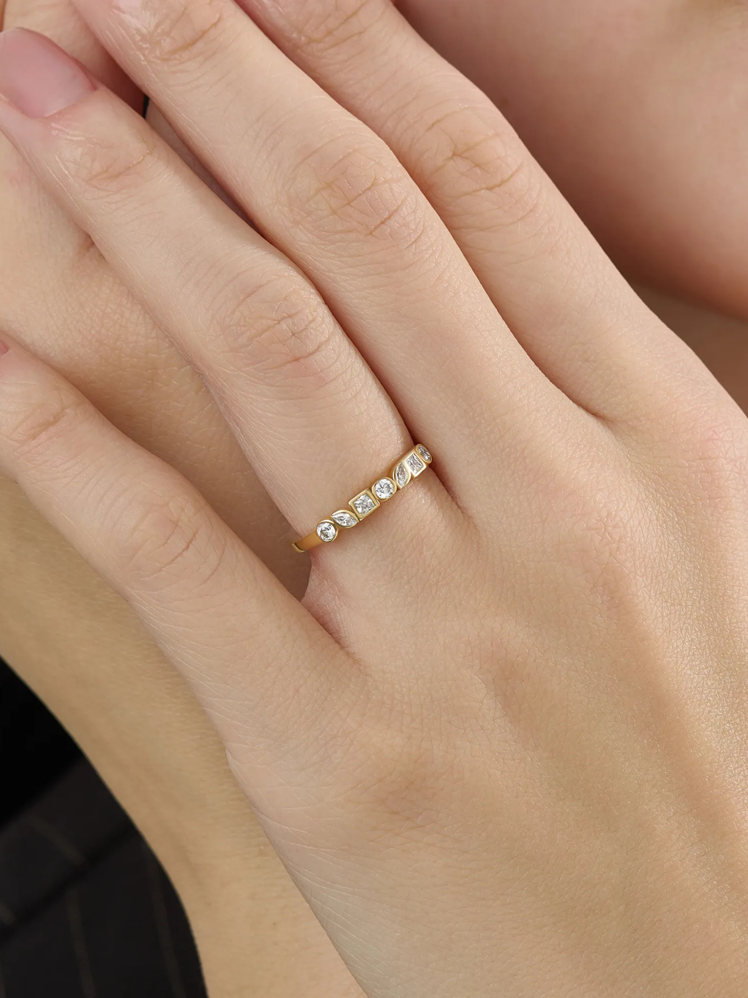 Mixed Cut Wedding Ring, solid gold ring, view 3 | DiaFifth