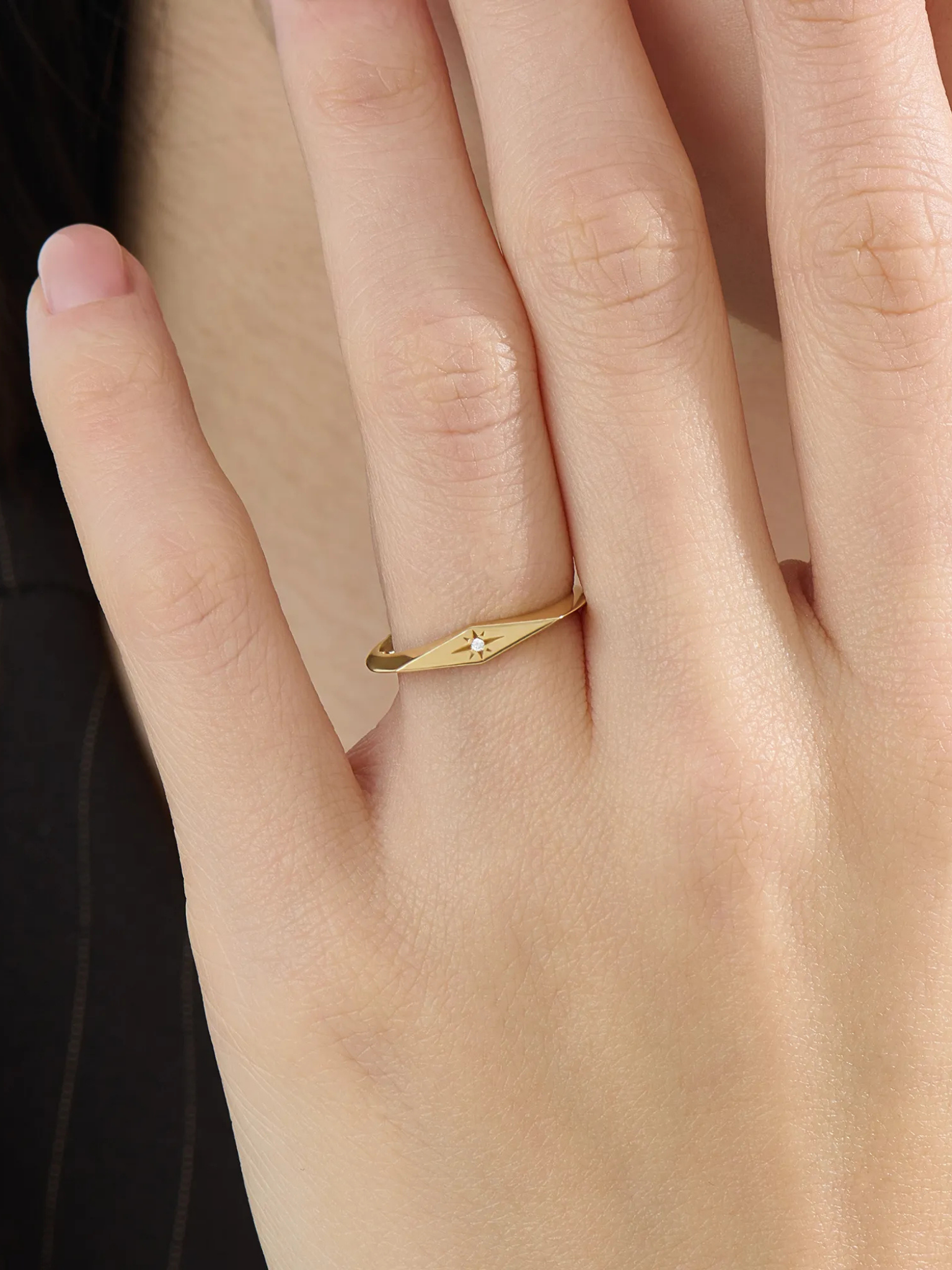 Rhombus Star Signet Ring, solid gold ring, view 6 | DiaFifth