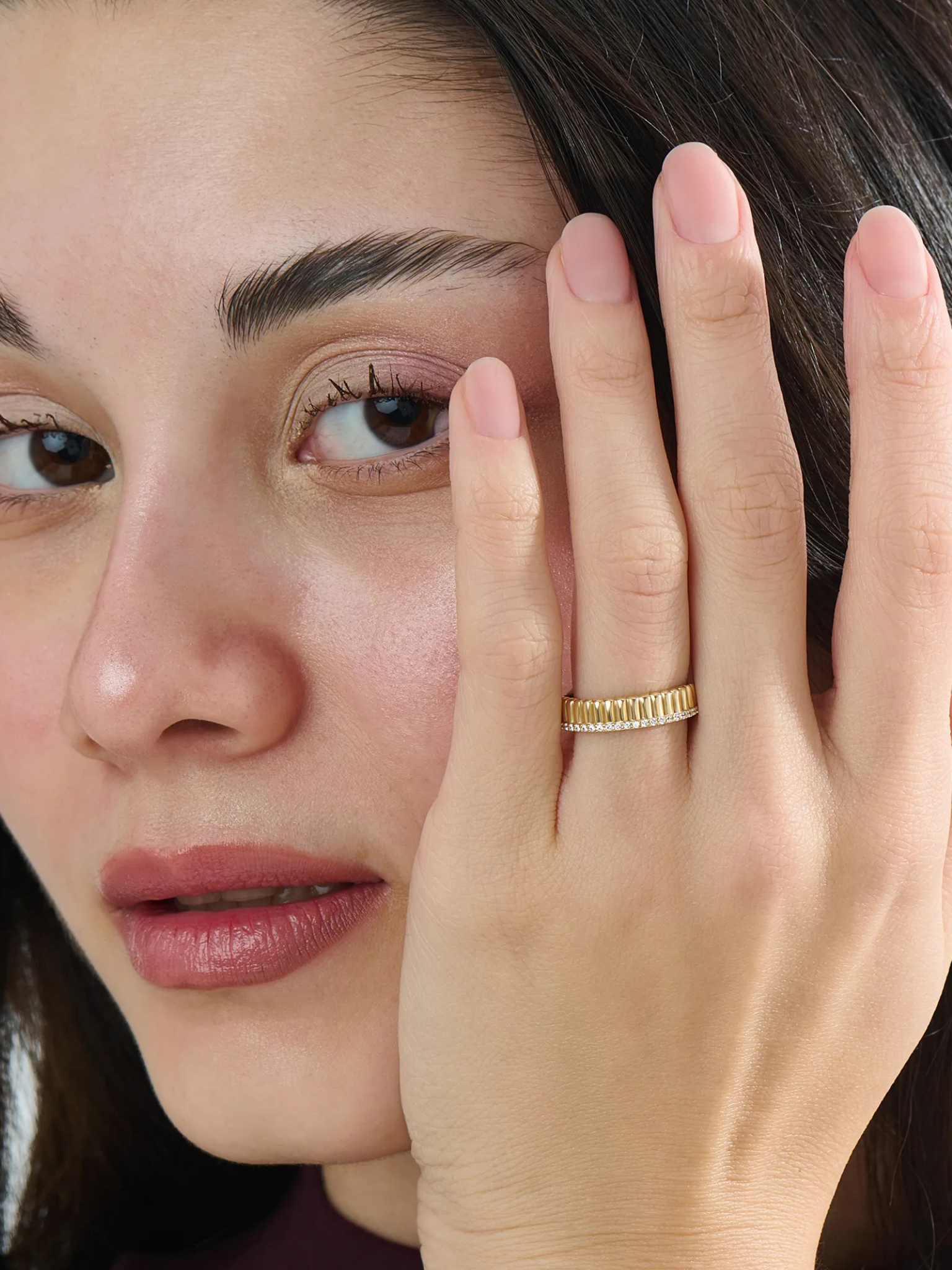 Ribbed Band Stacking Ring, solid gold ring, view 3 | DiaFifth