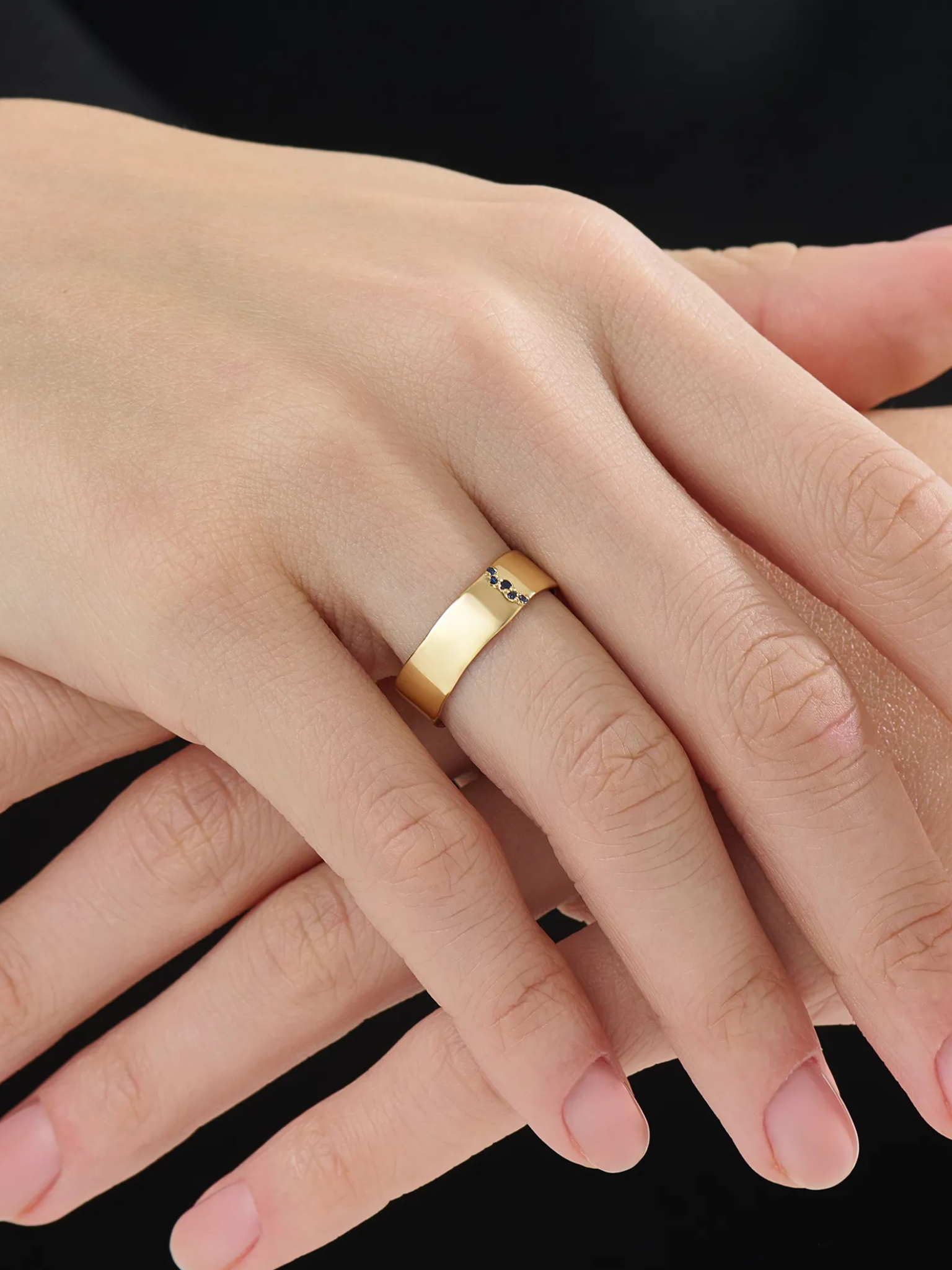 Sapphire Wavy Wedding Band, solid gold ring, view 6 | DiaFifth