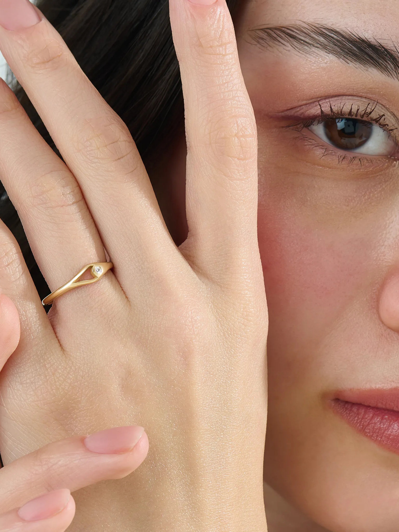 Solo Pinky Ring, solid gold ring, view 6 | DiaFifth