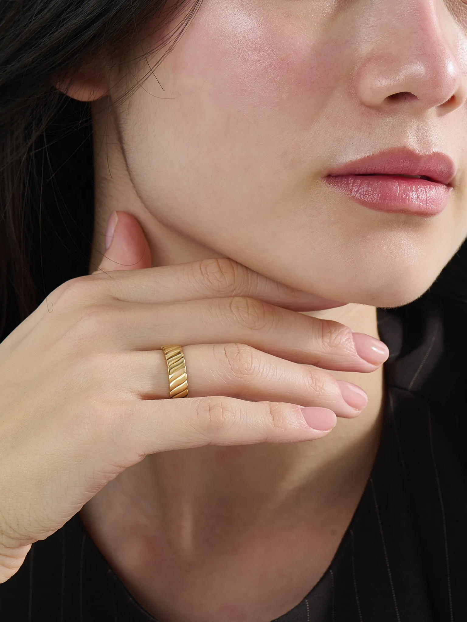 Wavy Pattern Wedding Band, solid gold ring, view 3 | DiaFifth
